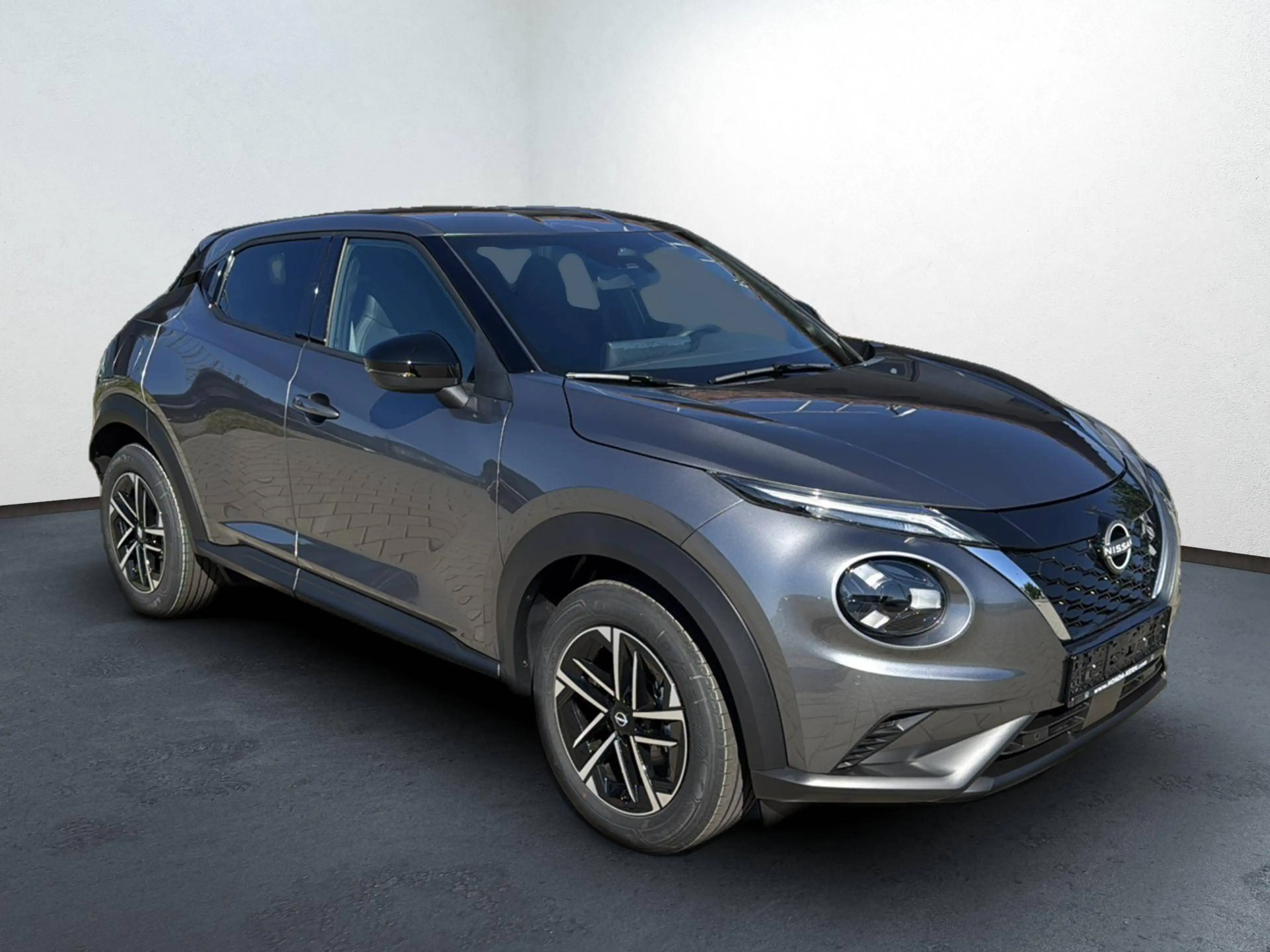Nissan Juke 1.6 N-Connecta Hybrid 4AMT — photo 8