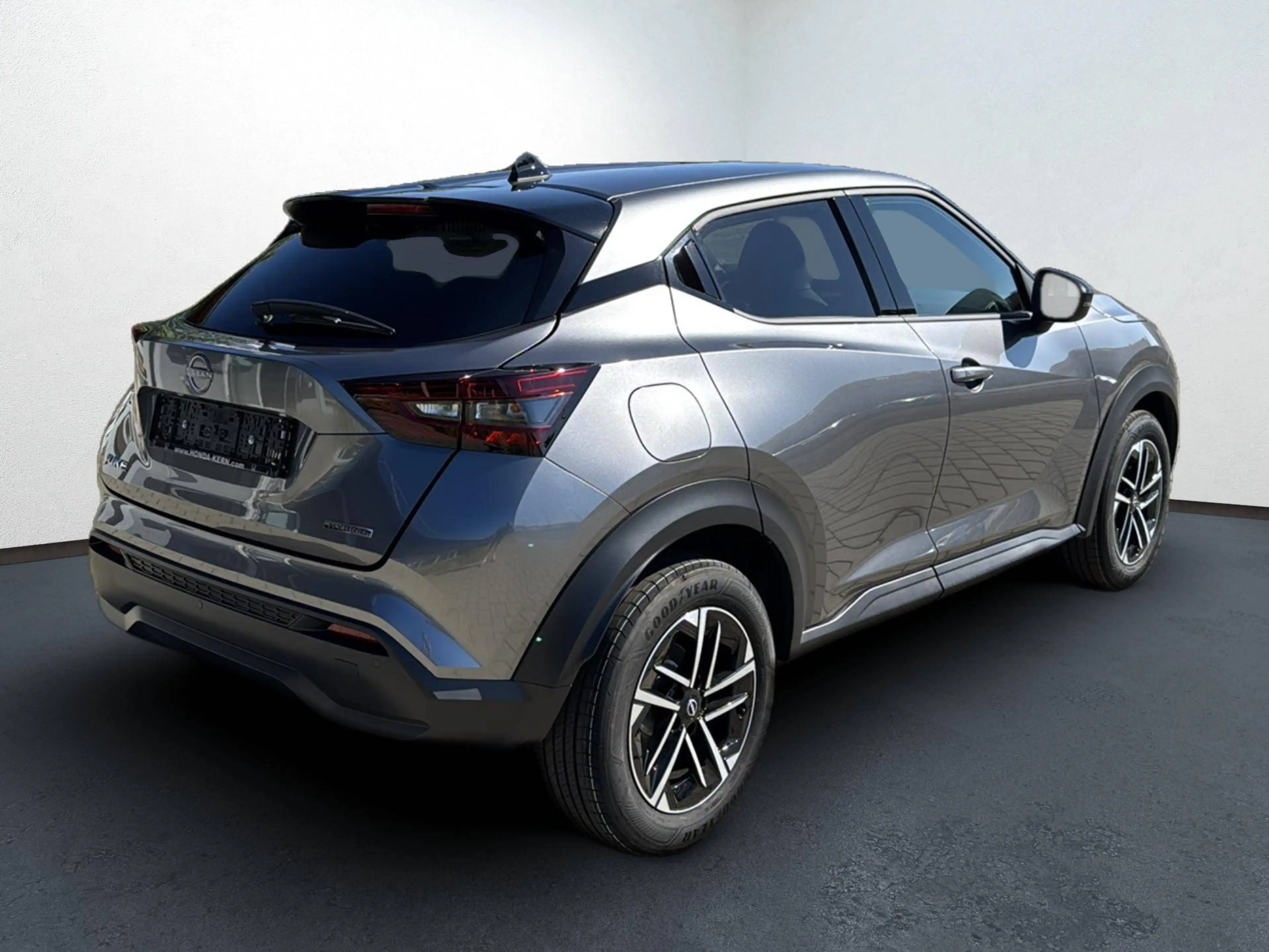 Nissan Juke 1.6 N-Connecta Hybrid 4AMT — photo 6