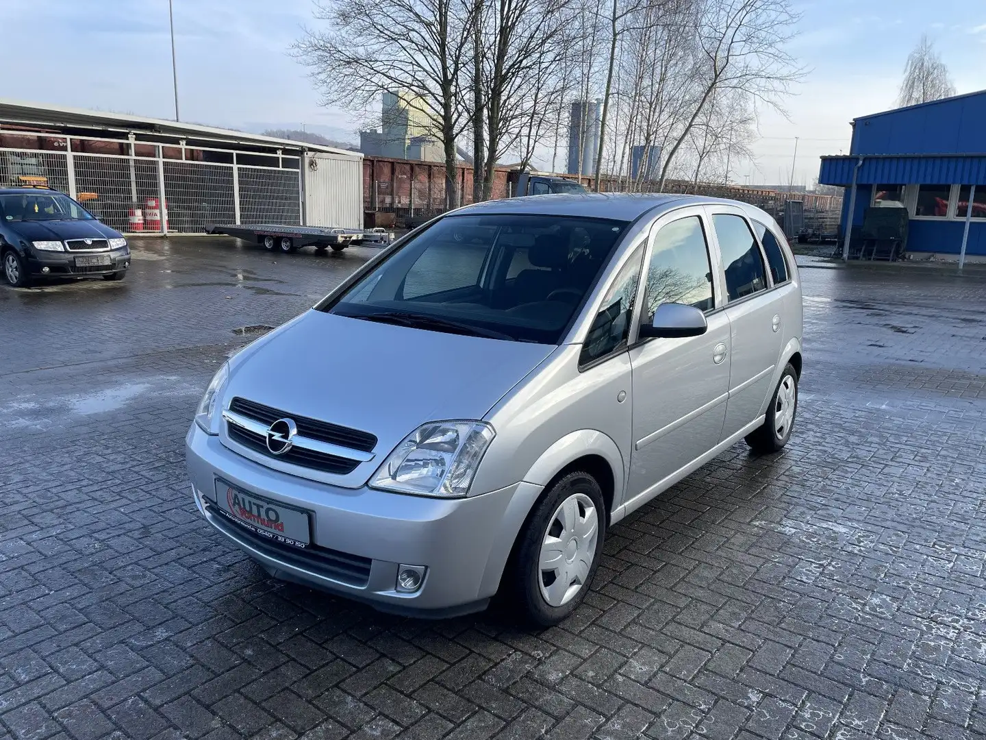 Opel Meriva Edition AHK Klima Silber - 1