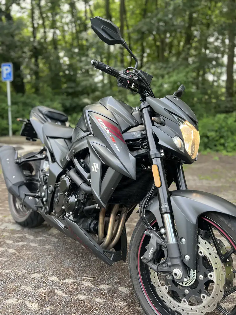 Suzuki GSX-S 750 Zwart - 2
