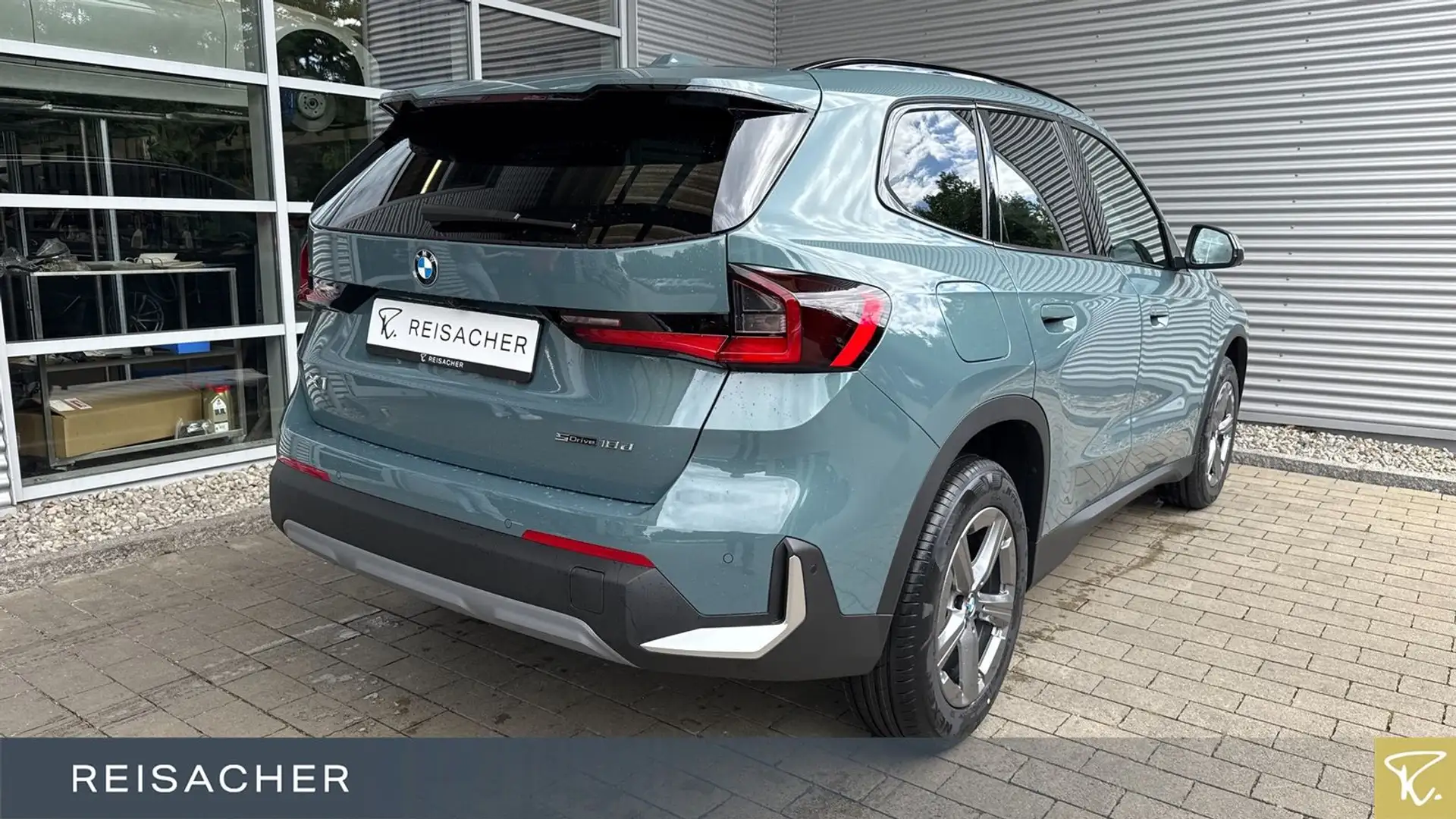 BMW X1 sDrive18d Navigationssystem Sitzheizung Vert - 2