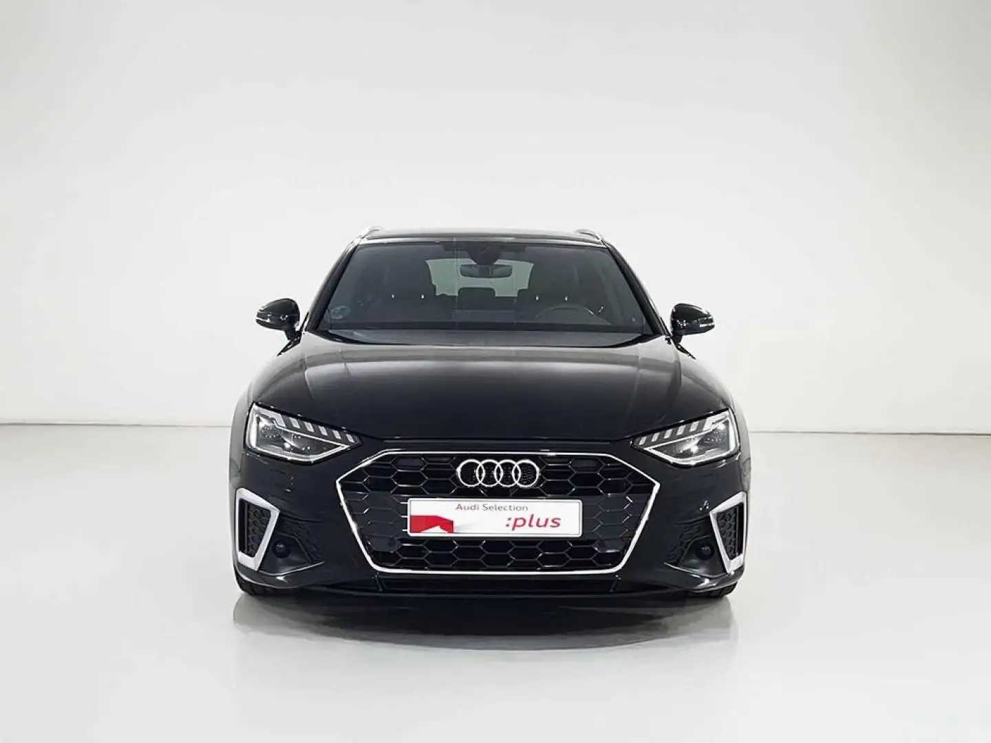 Audi A4 Avant 35 TDI S line S tronic 120kW Negro - 2