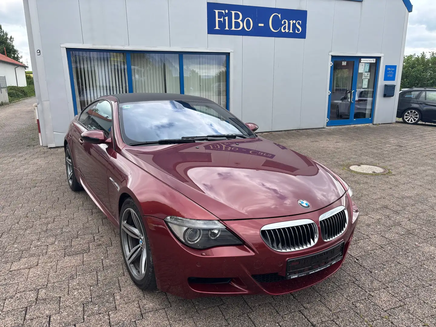 BMW M6 M 6 Basis TOP-Zustand 550 PS 305 km/h 2. Hand Rosso - 1
