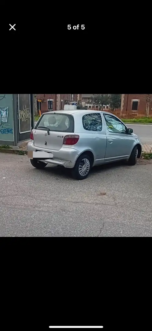 Toyota Yaris 3p 1.0 Sol - 1