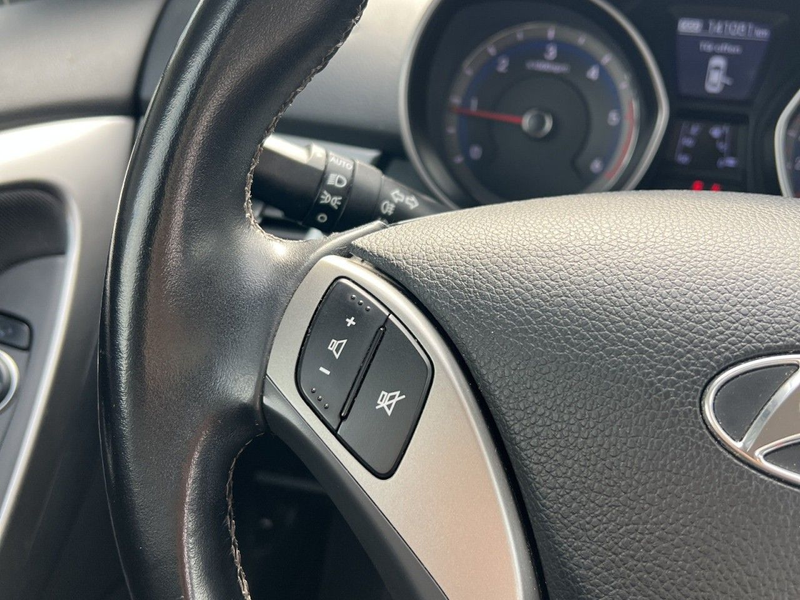 Hyundai i30 cw Trend *2.Hand*Scheckheftgepflegt*Euro5* — photo 14