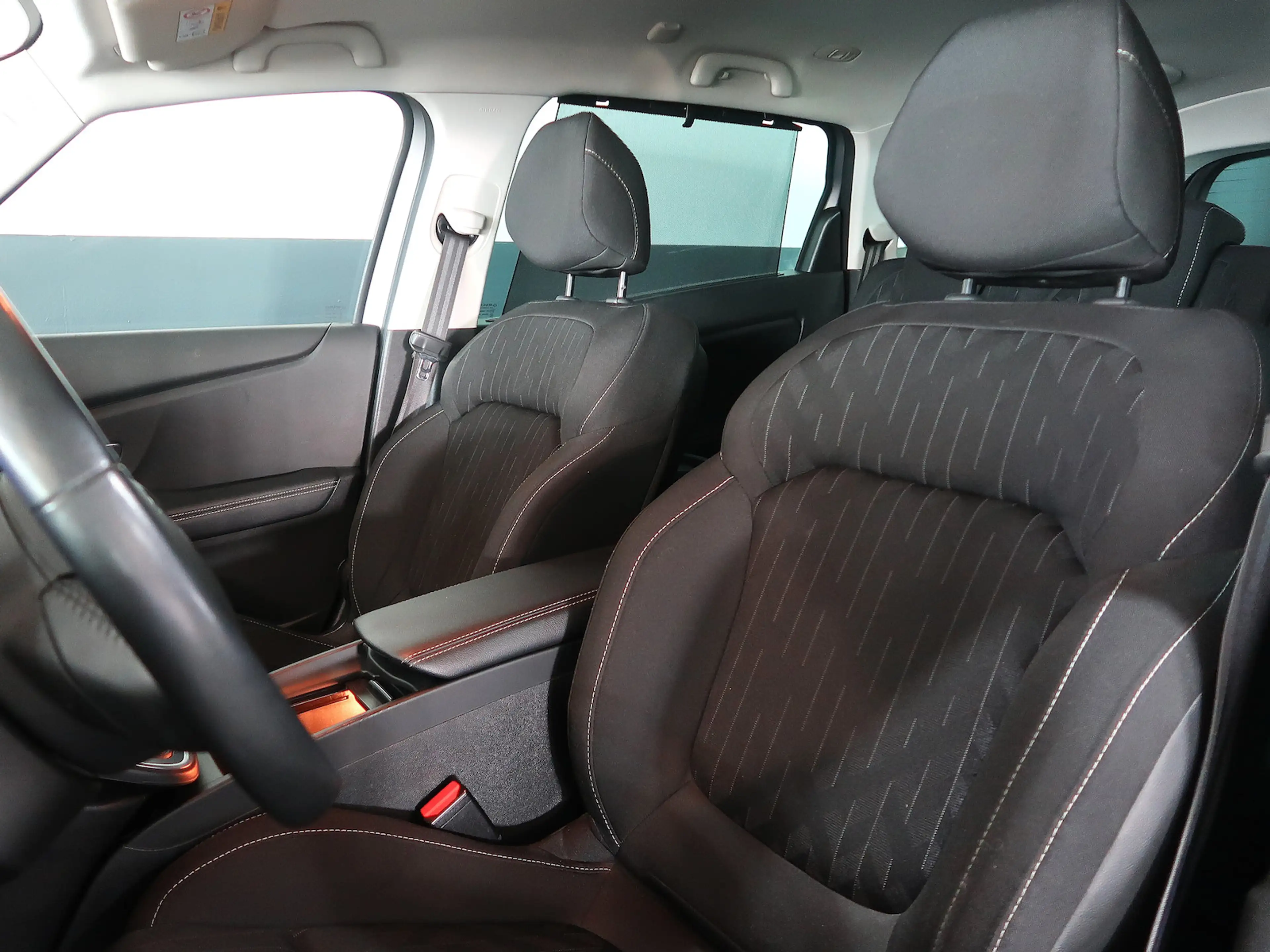 Renault Grand Scenic DCI De Luxe BLACKSTYLE*AUT*ASSIST — photo 10