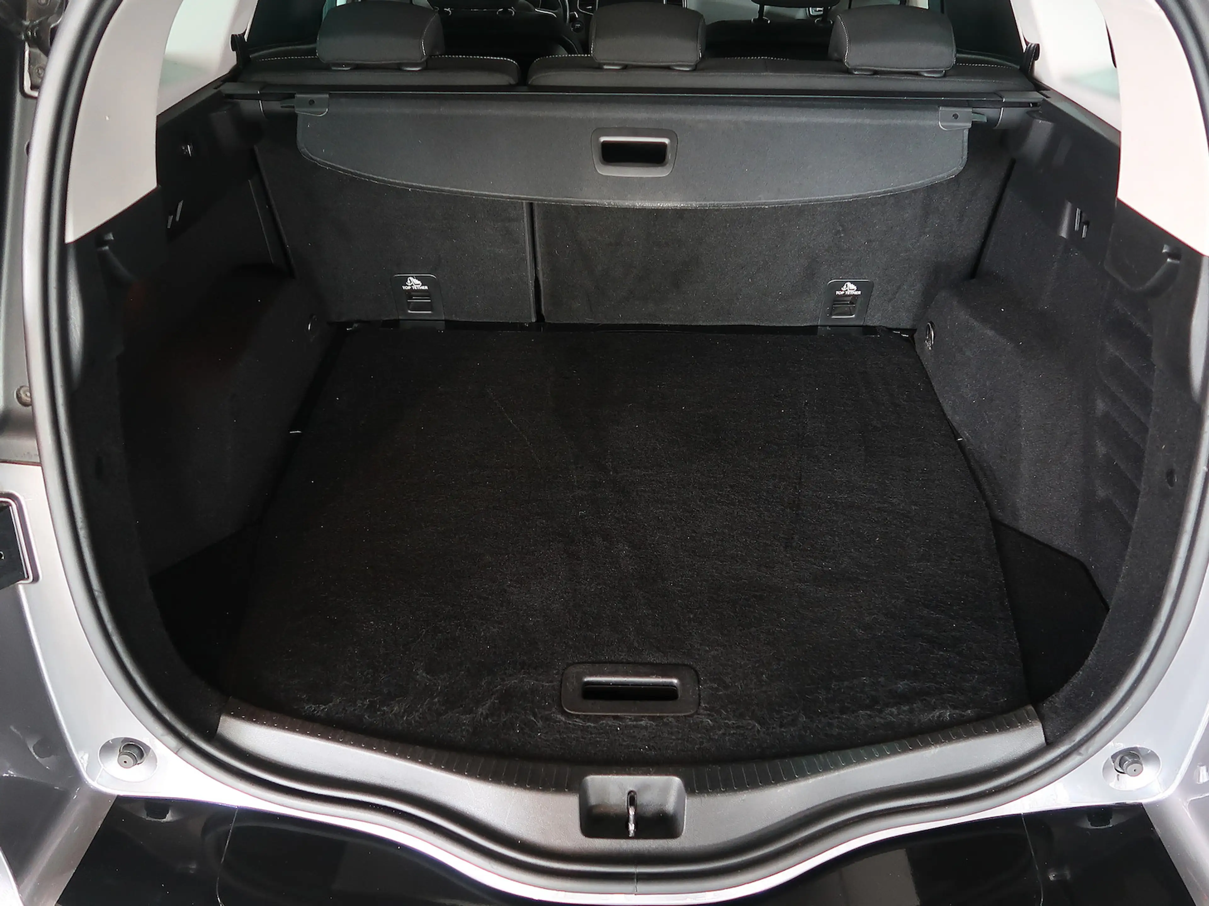 Renault Grand Scenic DCI De Luxe BLACKSTYLE*AUT*ASSIST — photo 21
