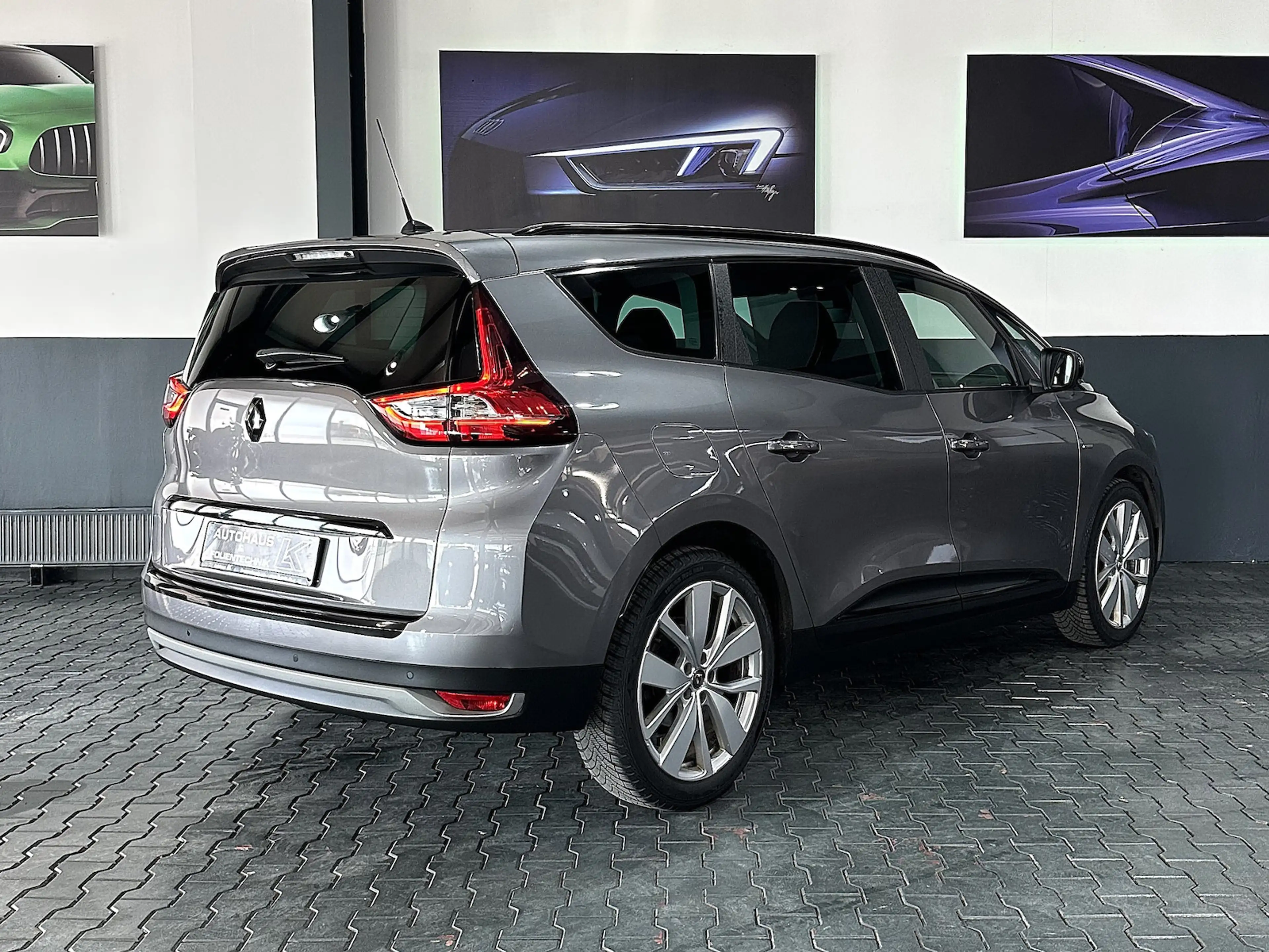 Renault Grand Scenic DCI De Luxe BLACKSTYLE*AUT*ASSIST — photo 5