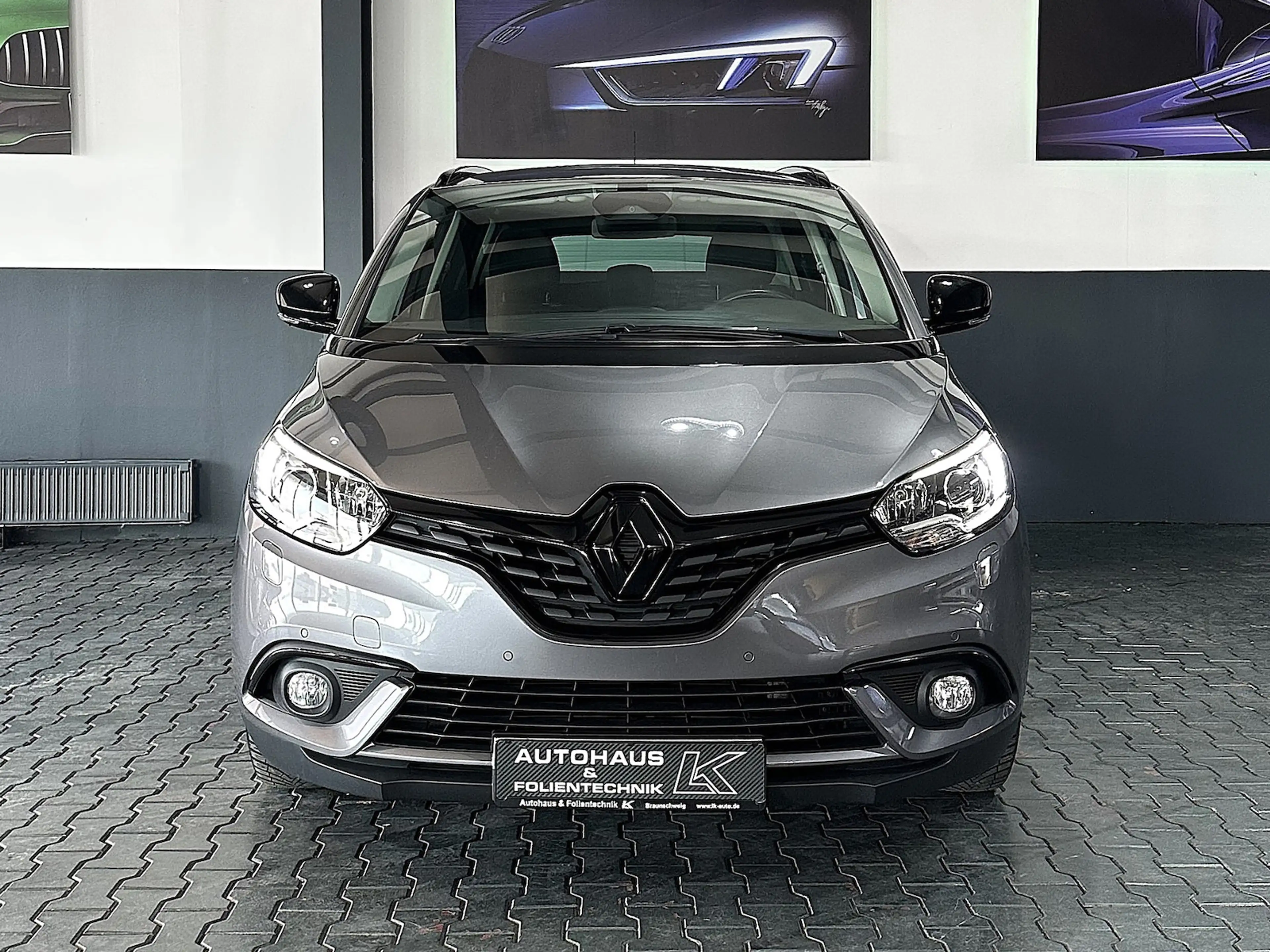 Renault Grand Scenic DCI De Luxe BLACKSTYLE*AUT*ASSIST — photo 4