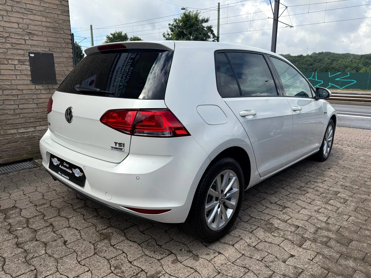Volkswagen Golf 1.2 TSI Lounge BMT 1.Hand Weiß - 2