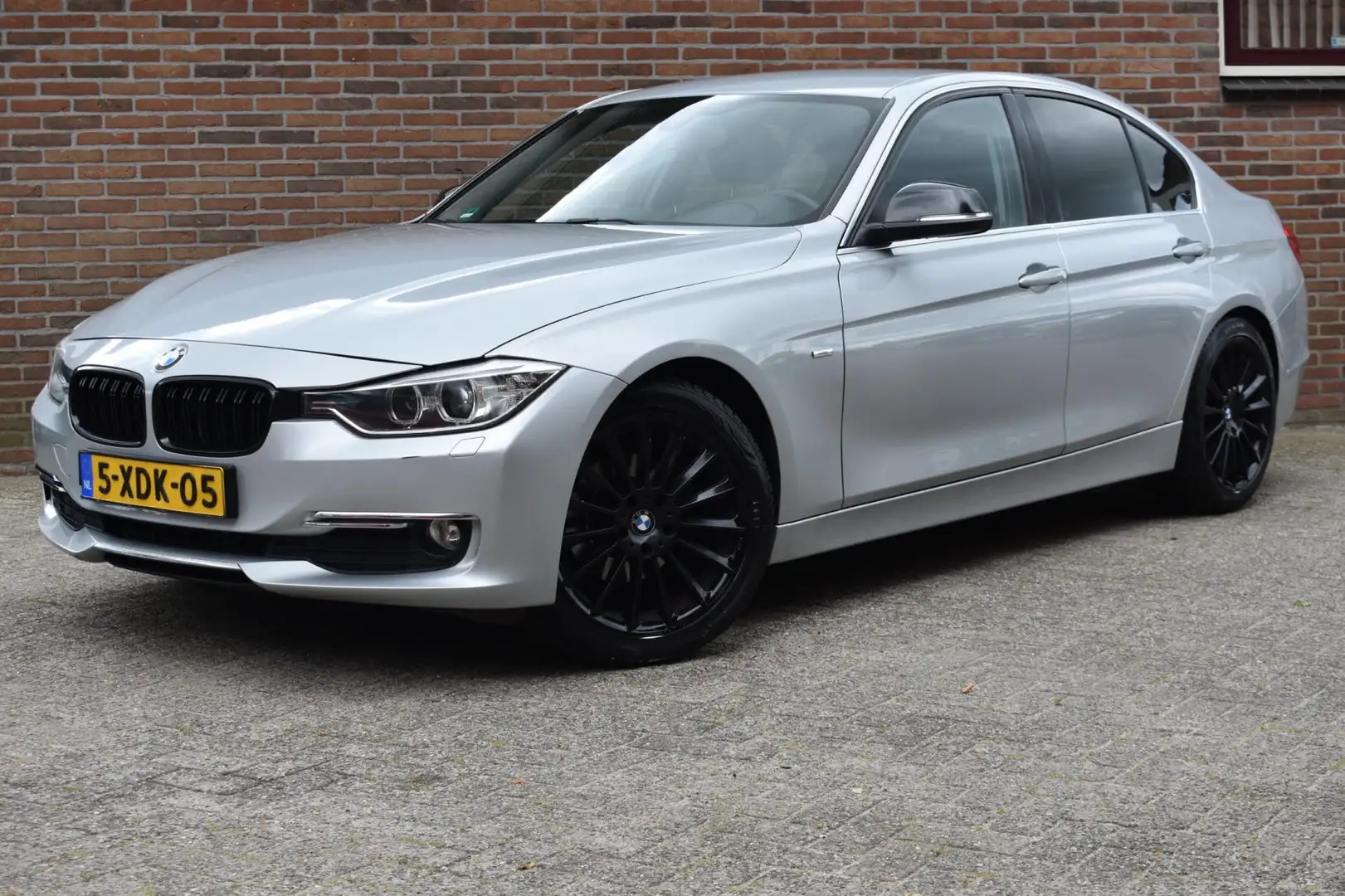 BMW 320 3-serie 320d EfficientDynamics Edition Executive ' Grijs - 1
