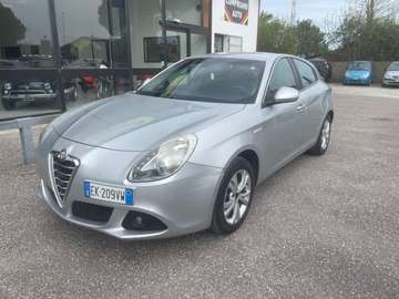 Giulietta 1.4 t Distinctive 120cv GPL NEOPATENTATI