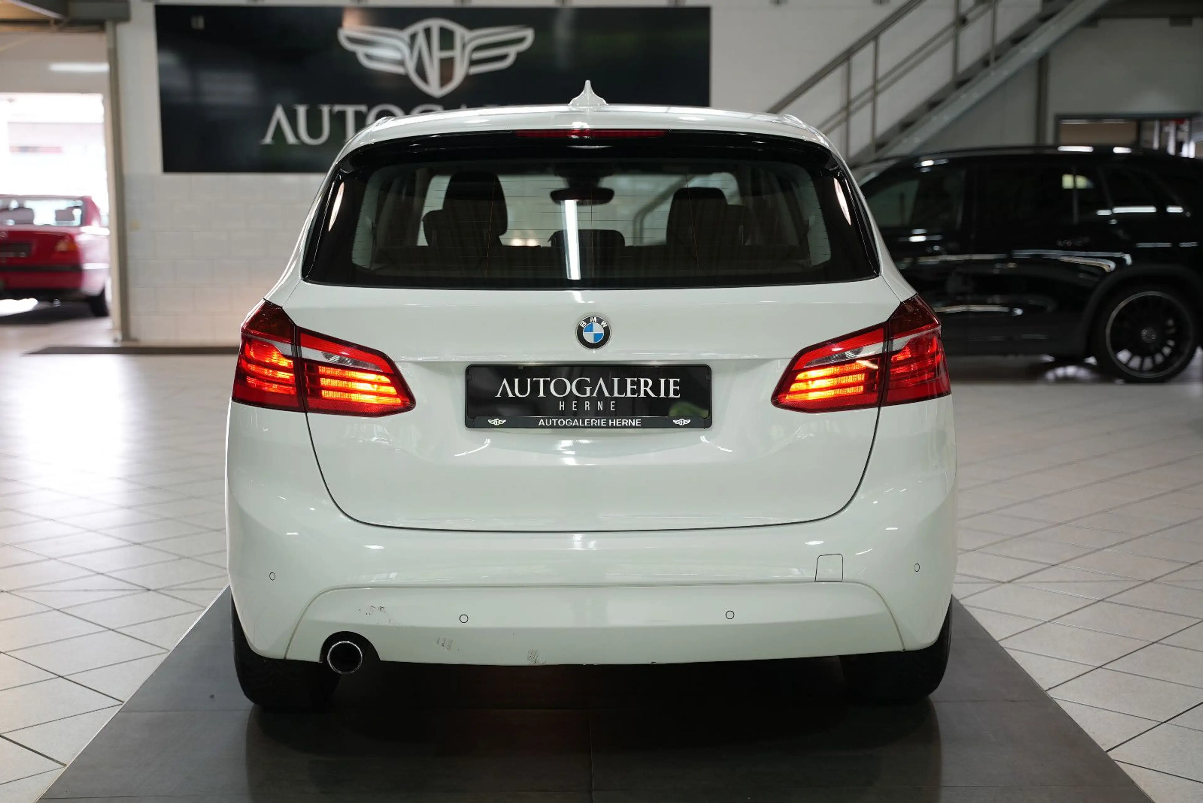 BMW 216 2 Active Tourer 216 d Advantage — photo 5