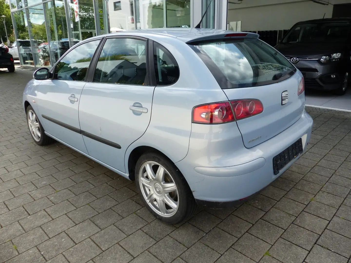 SEAT Ibiza 1.4 16V 5-türig Klimaaautomatik Alu ZV+FB Blauw - 2