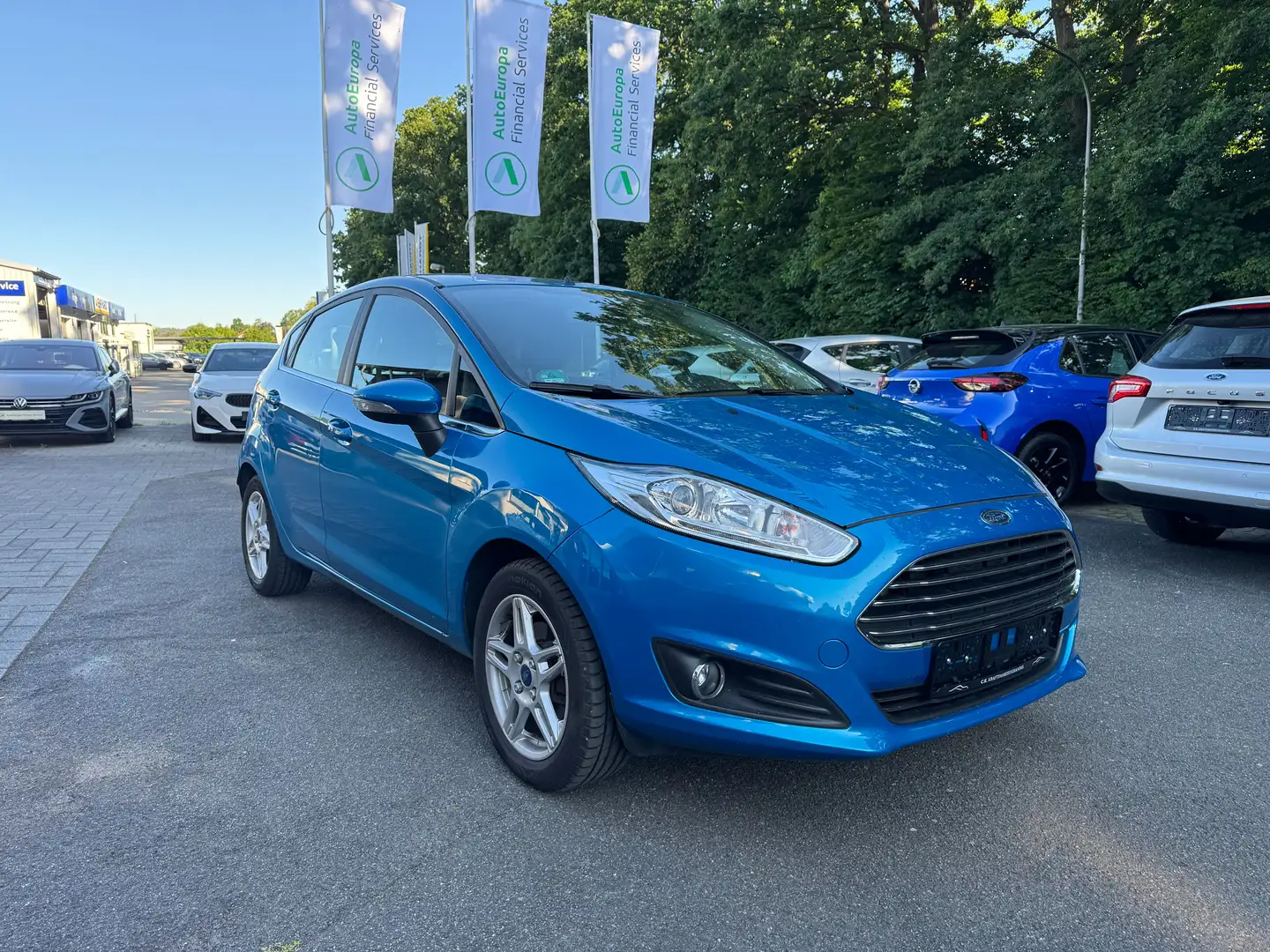Ford Fiesta Titanium - Navi, Sitzheizung, Klima Blau - 1
