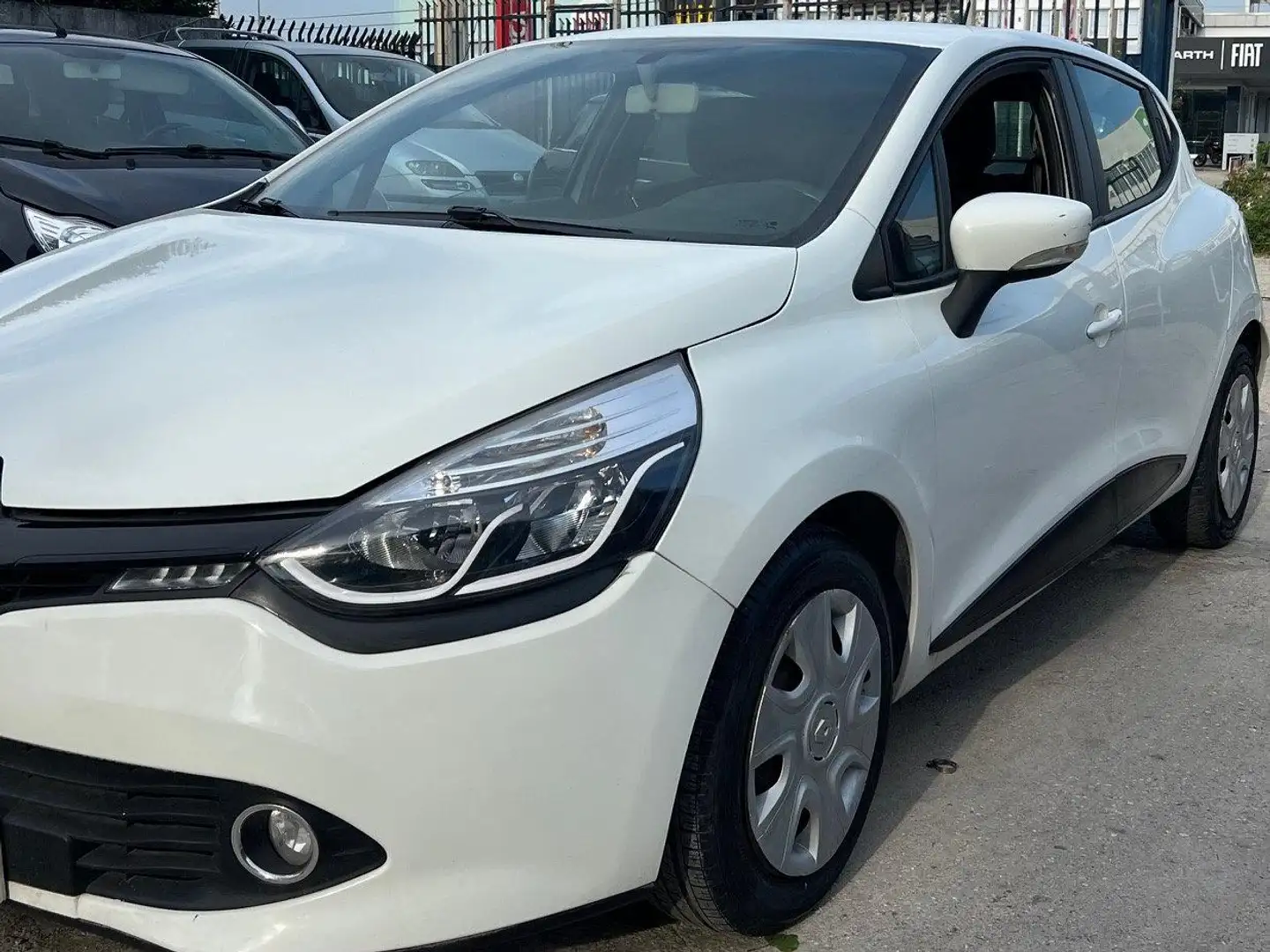 Renault Clio Clio IV 2012 5p 1.2 Live Gpl 75cv Bianco - 1
