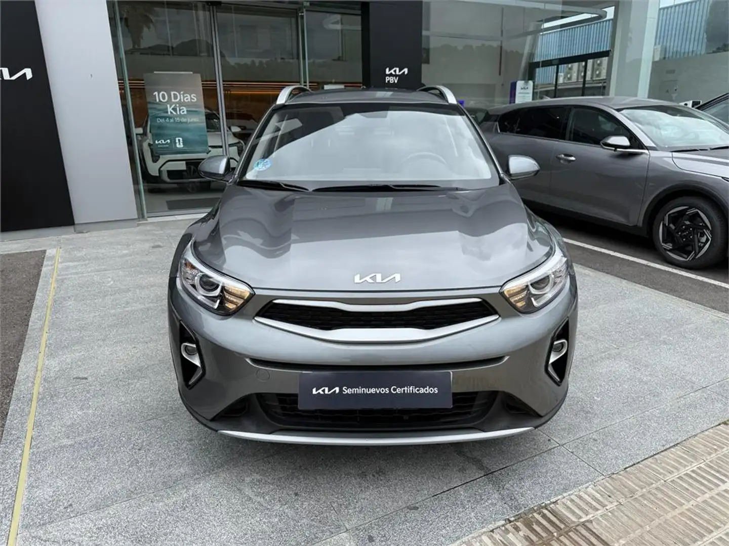Kia Stonic 1.0 T-GDi MHEV Concept 100 - 2