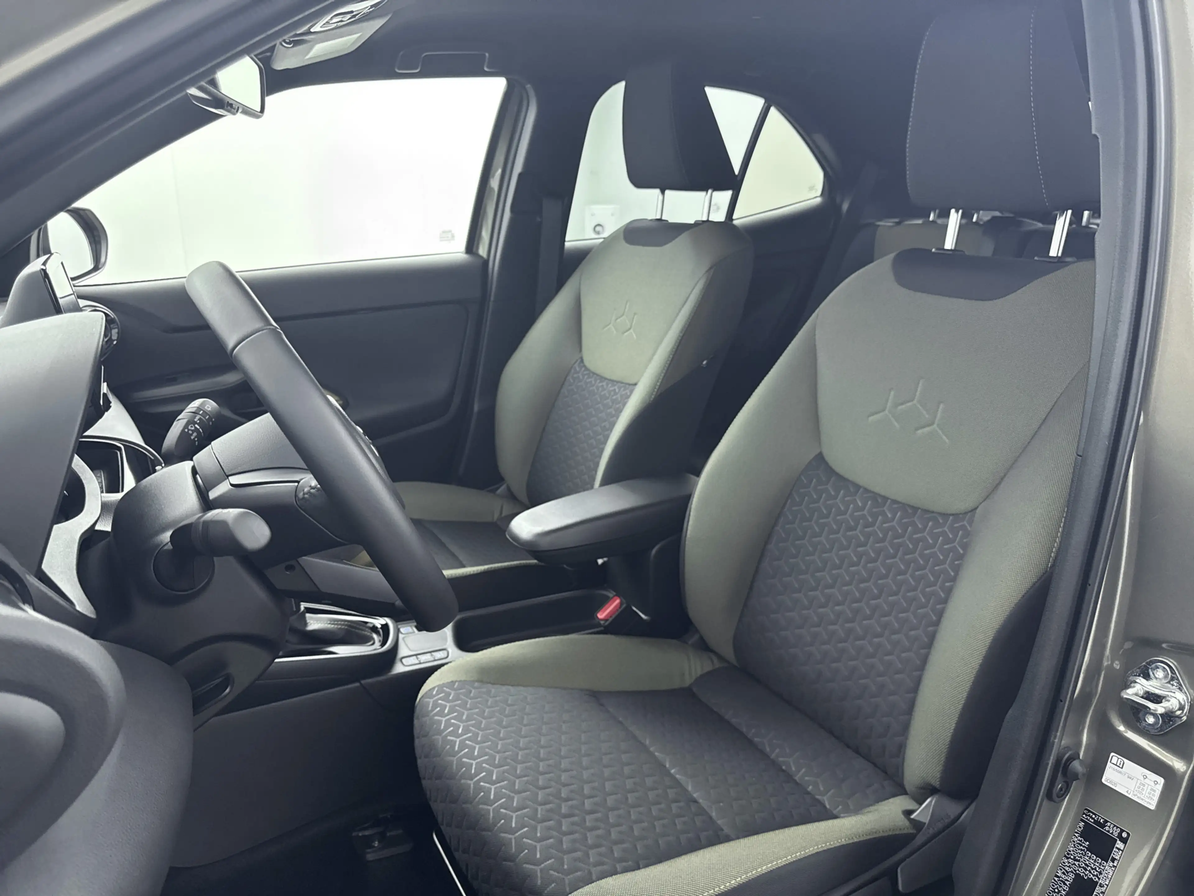 Toyota Yaris Cross 1.5 Hybrid Explore | 17'' Lichtmetalen velgen | Ap — photo 15