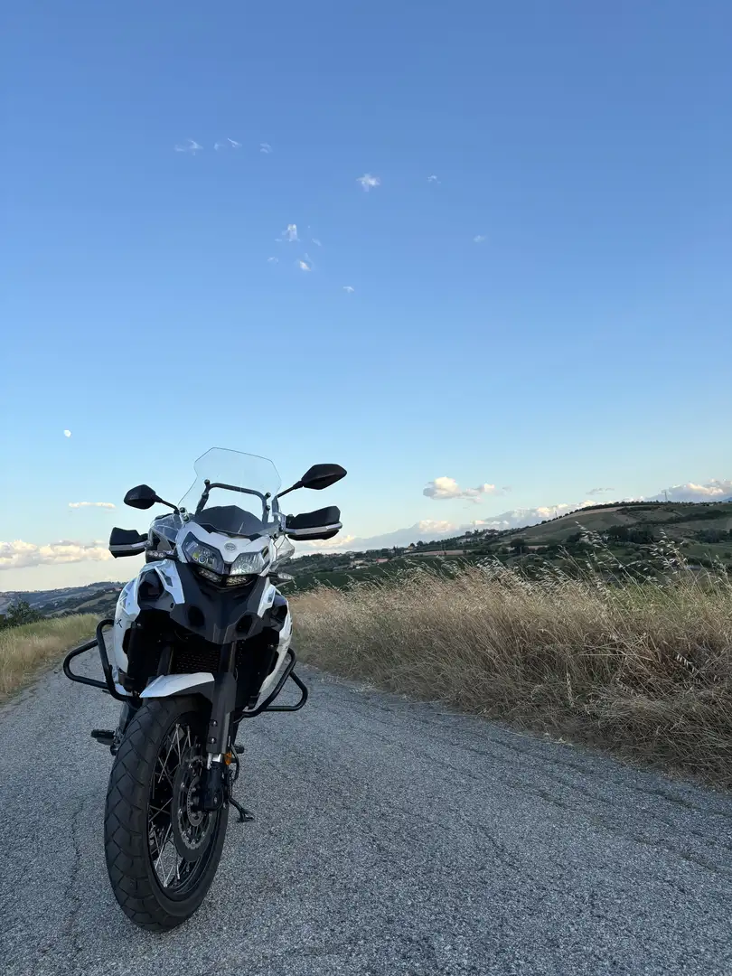 Benelli TRK 502 X - 2