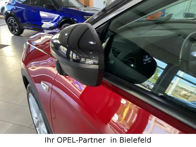 Opel Grandland X view 10