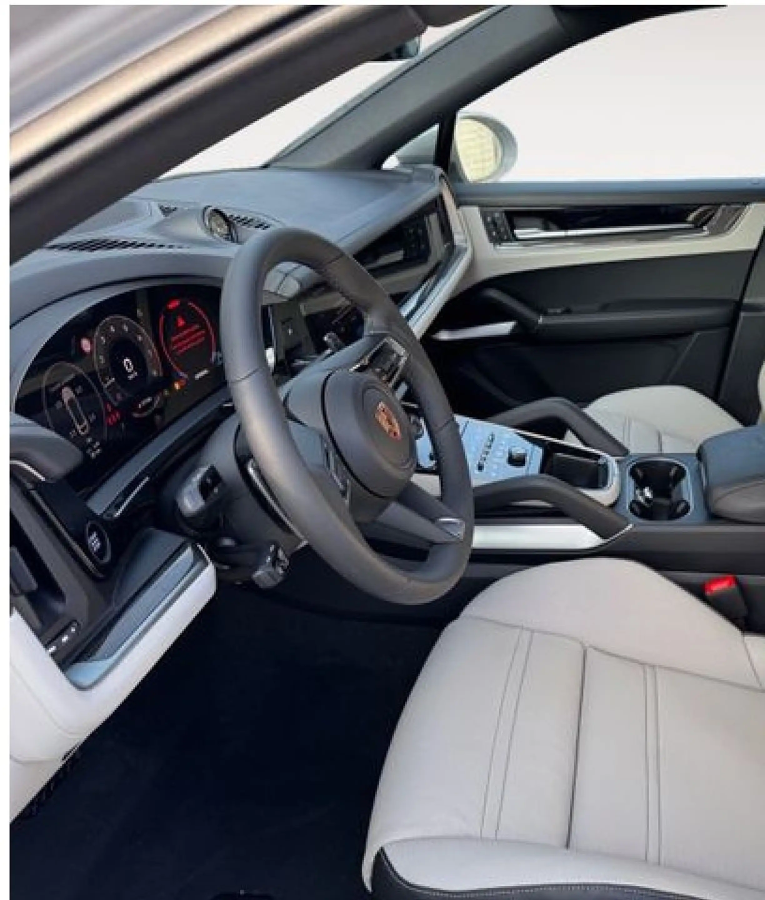 Porsche Cayenne Hybrid Coupe/w-kreide/ACC/AHK/MASS/22 — photo 2