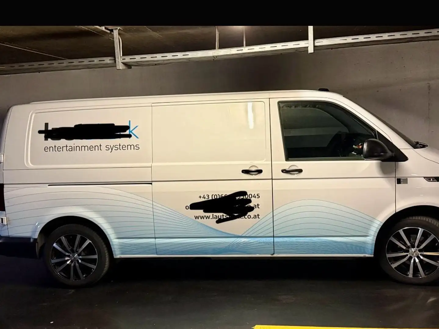 Volkswagen T6.1 Transporter LR 4-Motion Weiß - 2