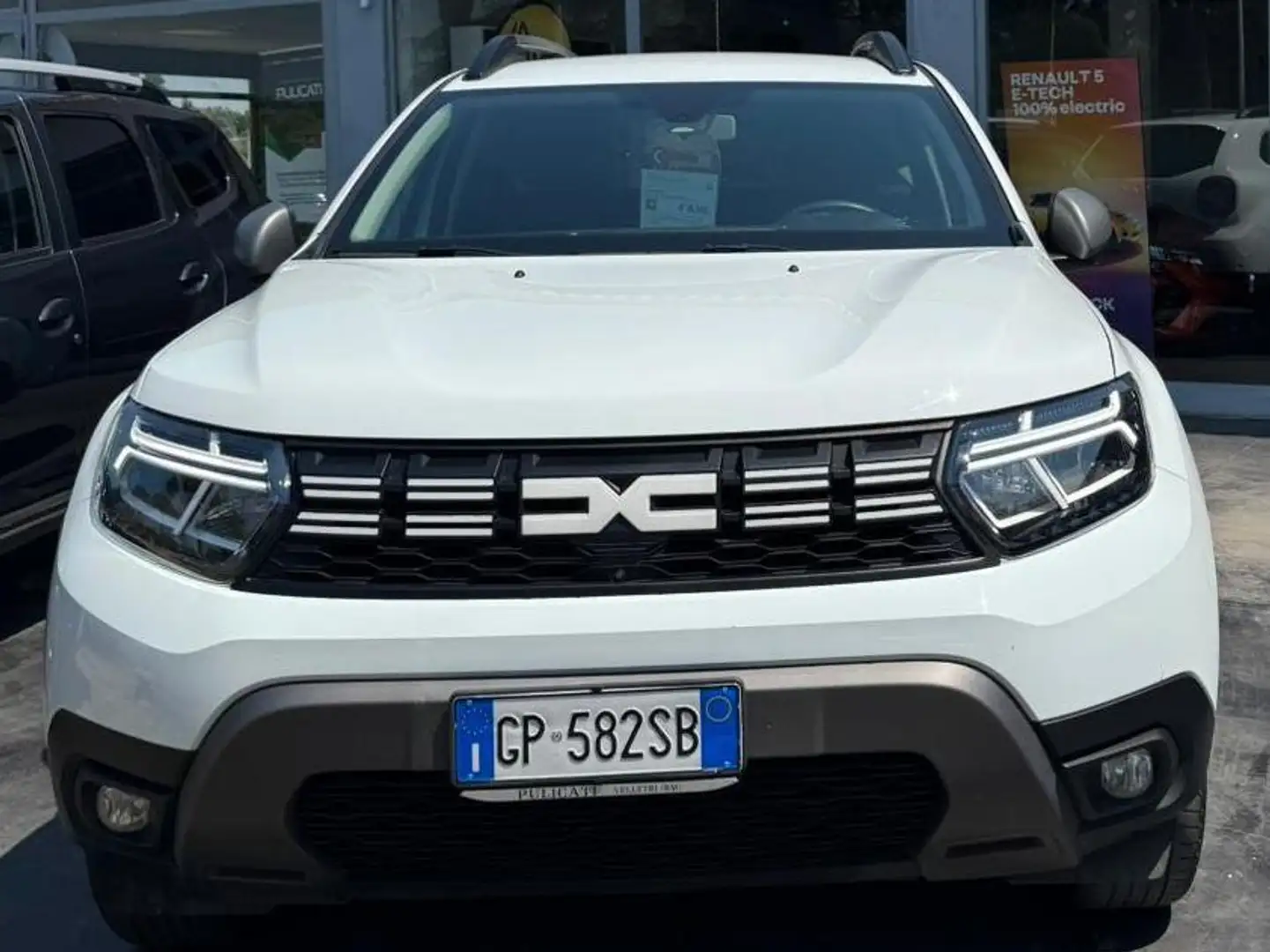 Dacia Duster Duster II 2021 1.0 tce Journey UP Gpl 4x2 100cv Blanc - 1