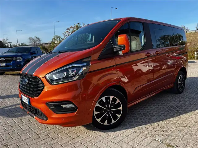 Ford Tourneo Custom 320 2.0 tdci 170cv Sport L1H1 auto E6.2