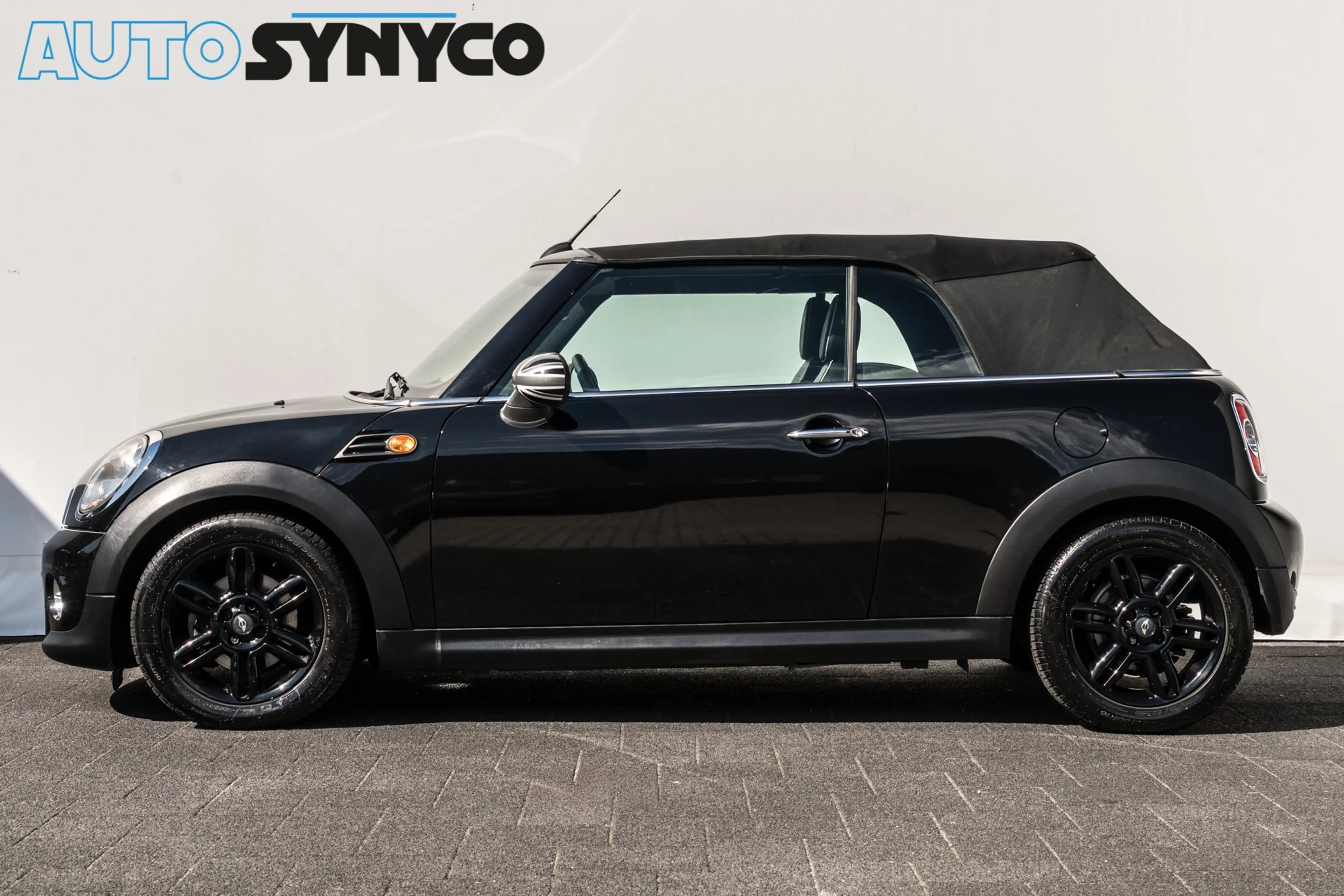 MINI Cooper Cabrio 1.6 Chili | Stoelverwarming | Leder | Cruise Contr — photo 2