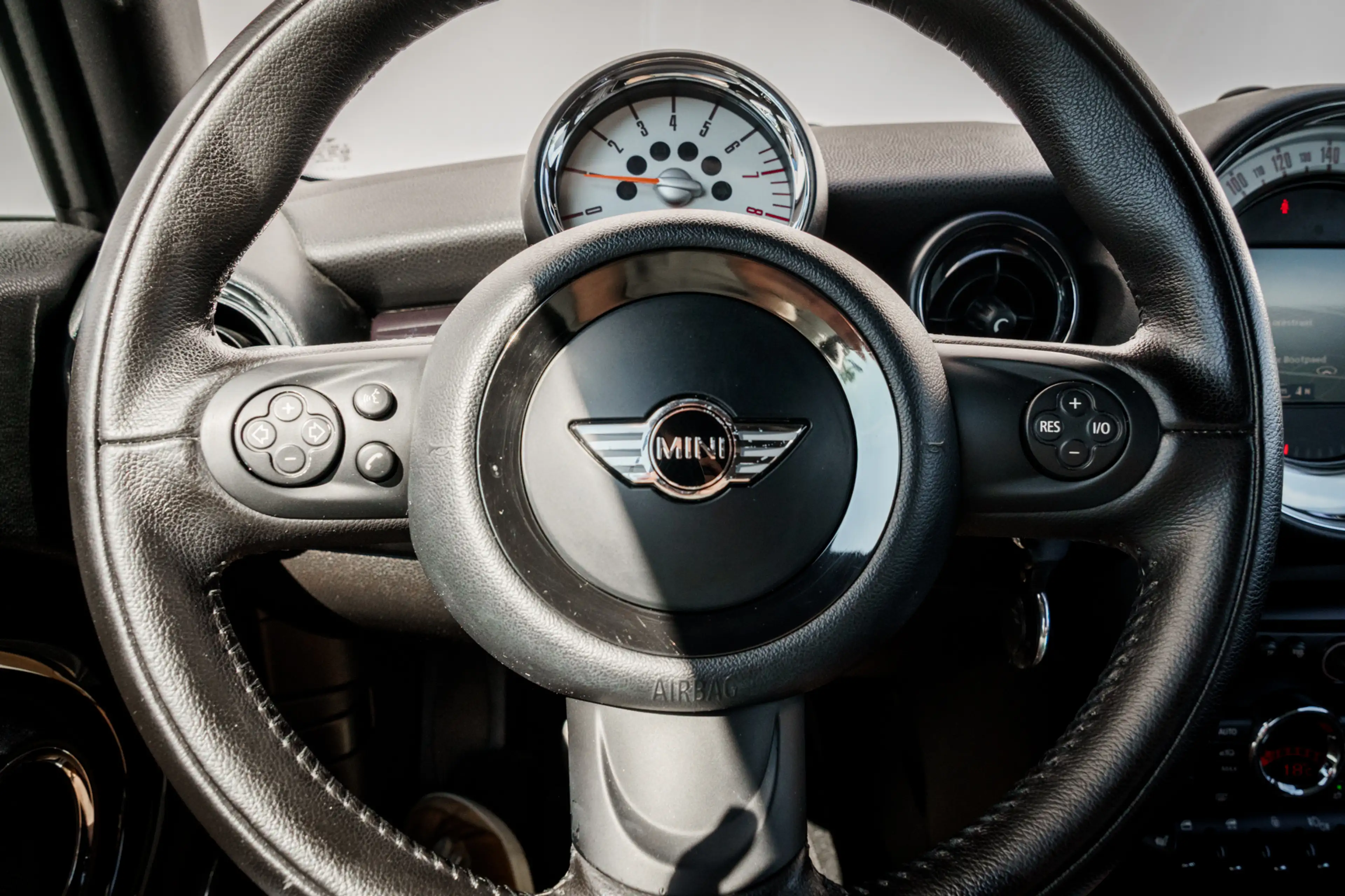 MINI Cooper Cabrio 1.6 Chili | Stoelverwarming | Leder | Cruise Contr — photo 13