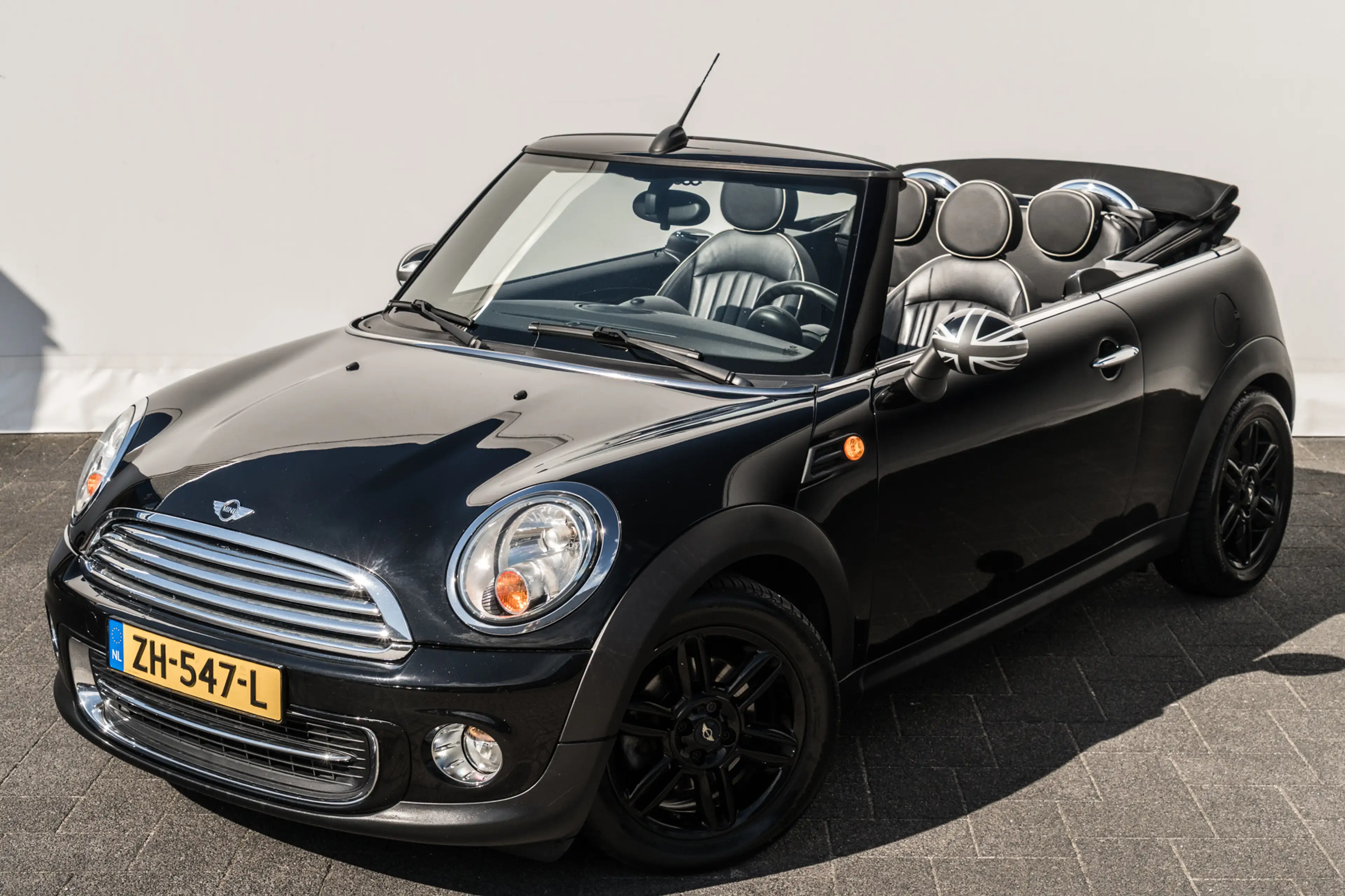 MINI Cooper Cabrio 1.6 Chili | Stoelverwarming | Leder | Cruise Contr — photo 14