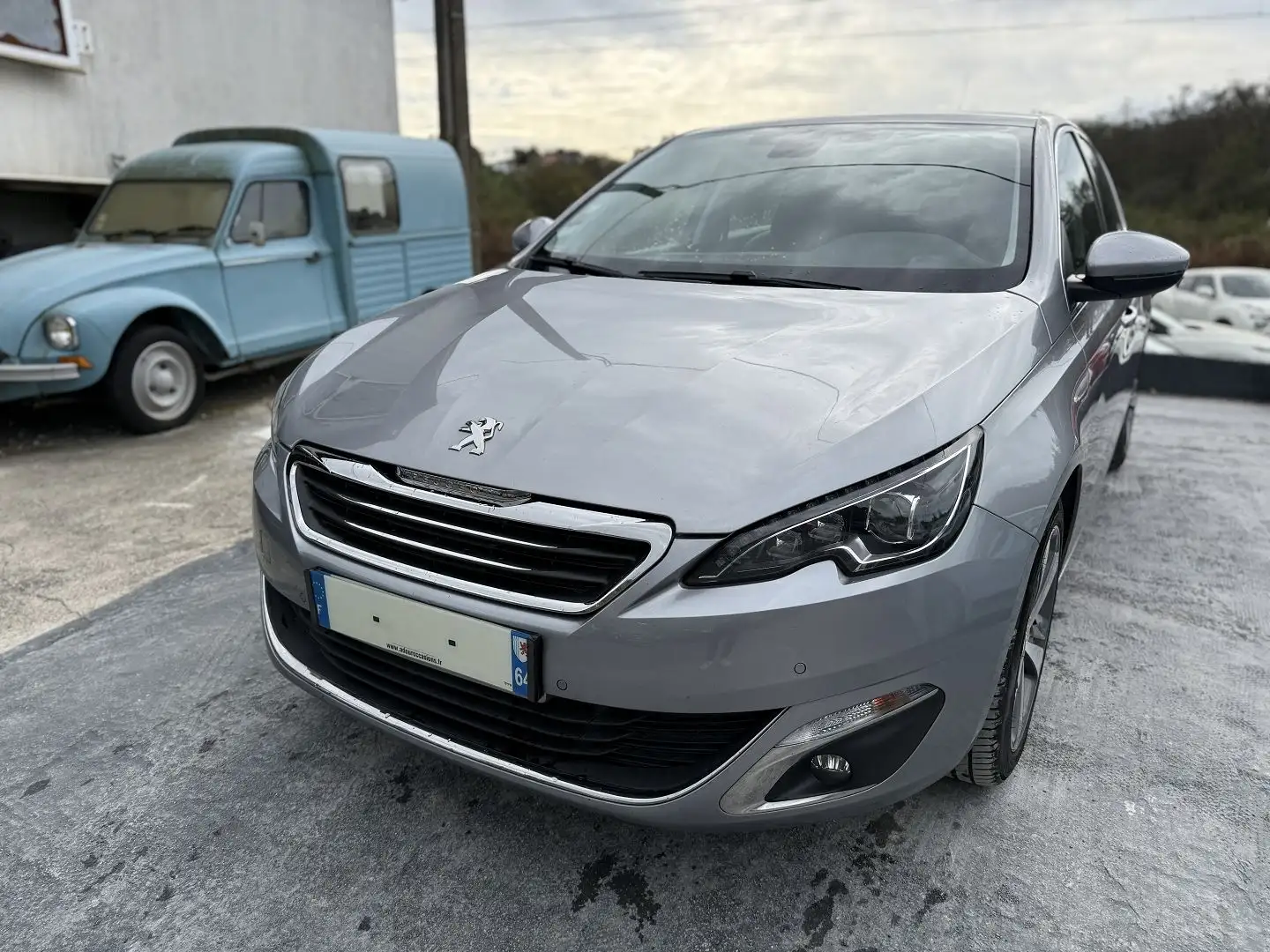 Peugeot 308 1.2 PURETECH 130CH FELINE S\u0026S EAT6 5P Gris - 2