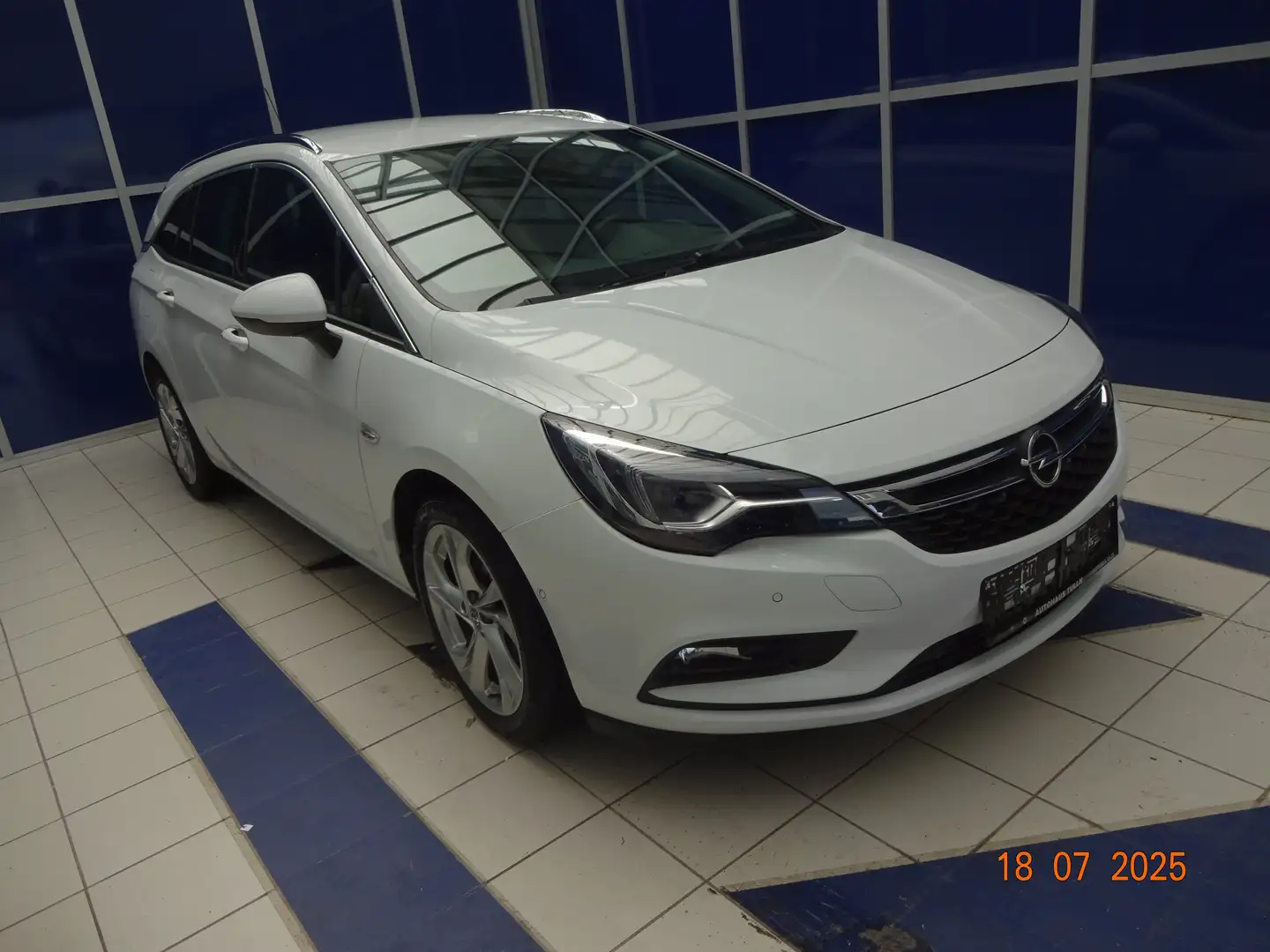 Opel Astra ST 1,6 CDTI ecoflex Innovation St./St. Blanco - 1