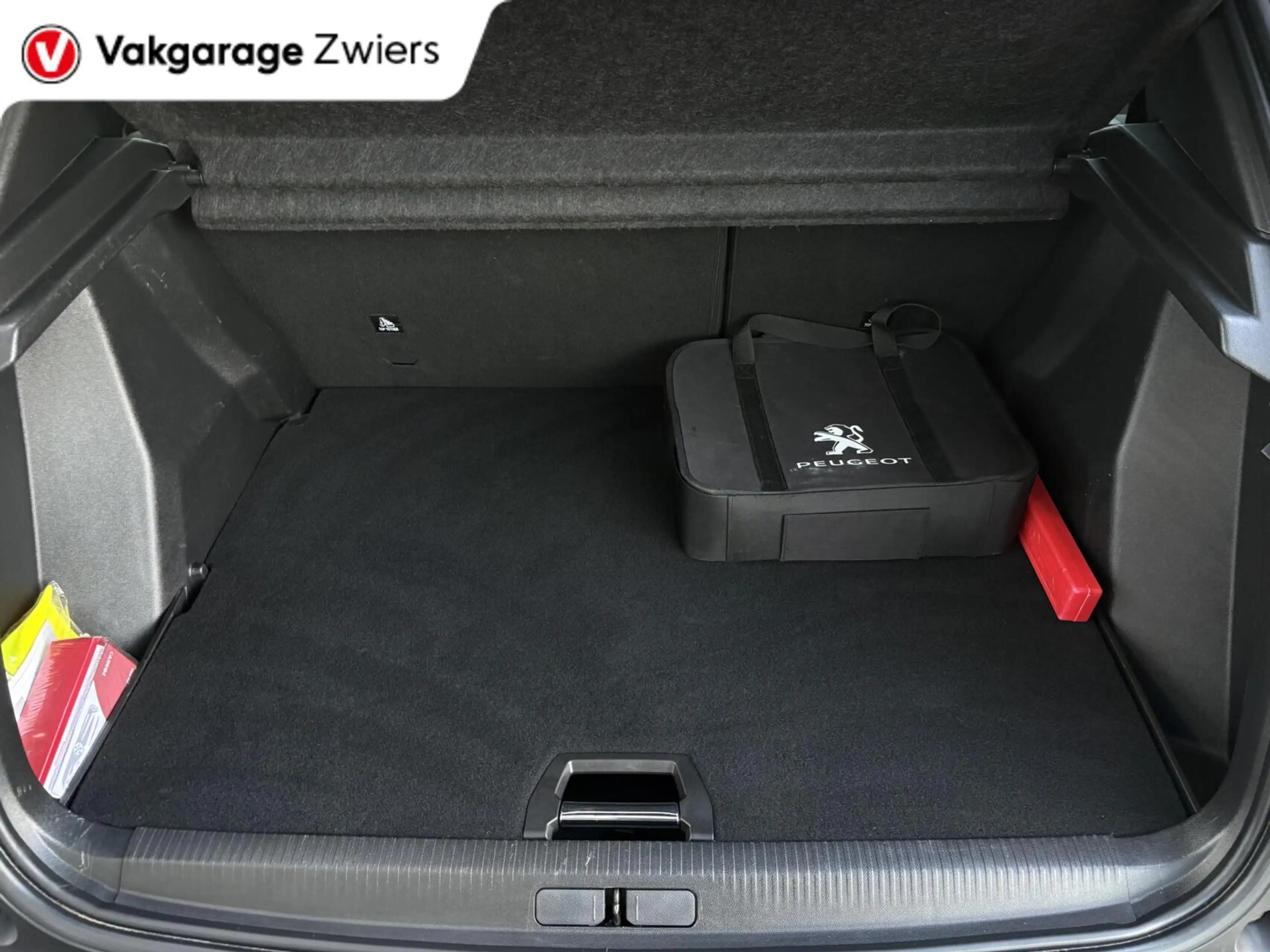 Peugeot e-2008 EV Blue Lease Allure 50 kWh|SOH90.3%|3-Fase|3D I-c — photo 41