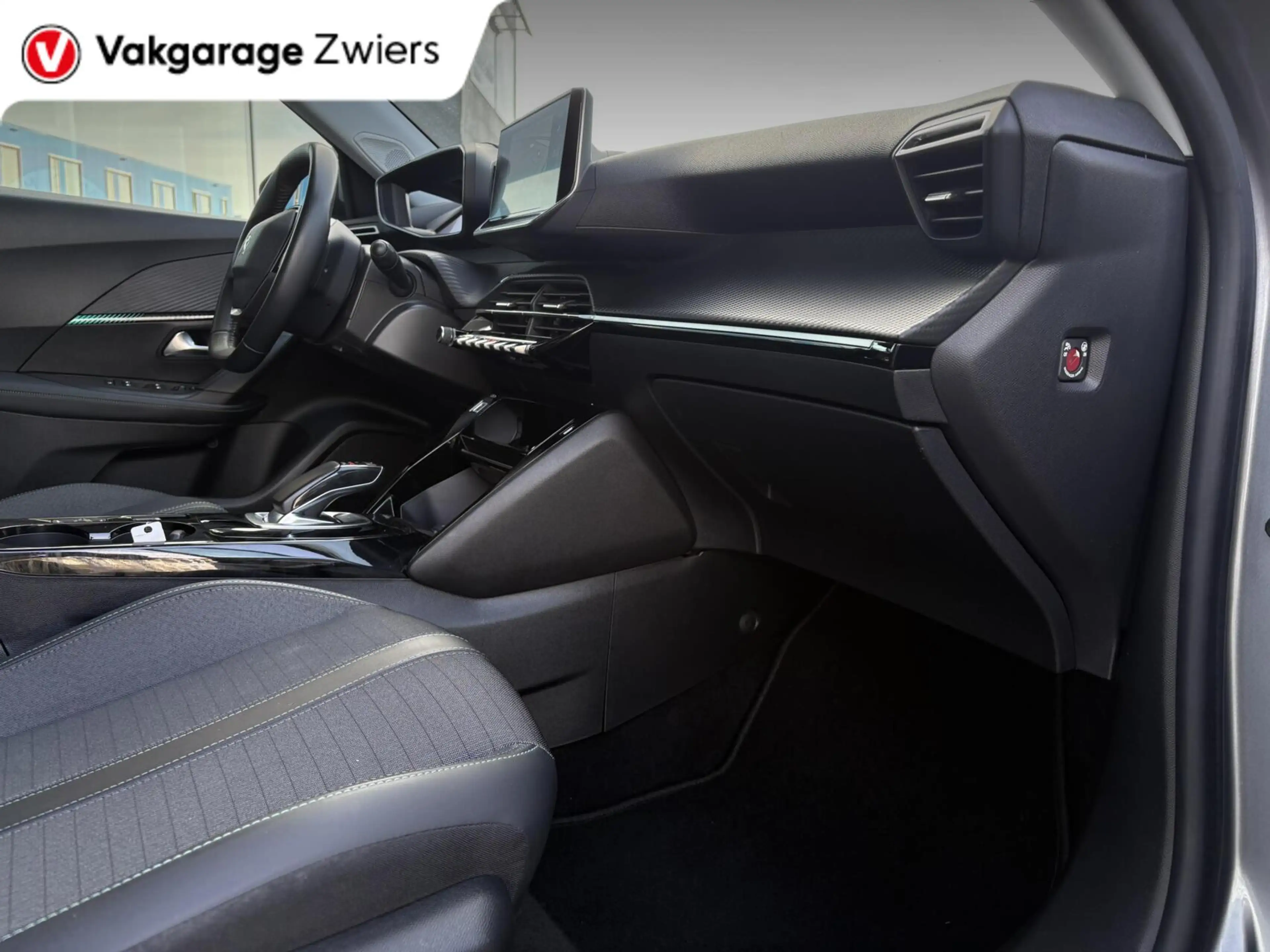 Peugeot e-2008 EV Blue Lease Allure 50 kWh|SOH90.3%|3-Fase|3D I-c — photo 30