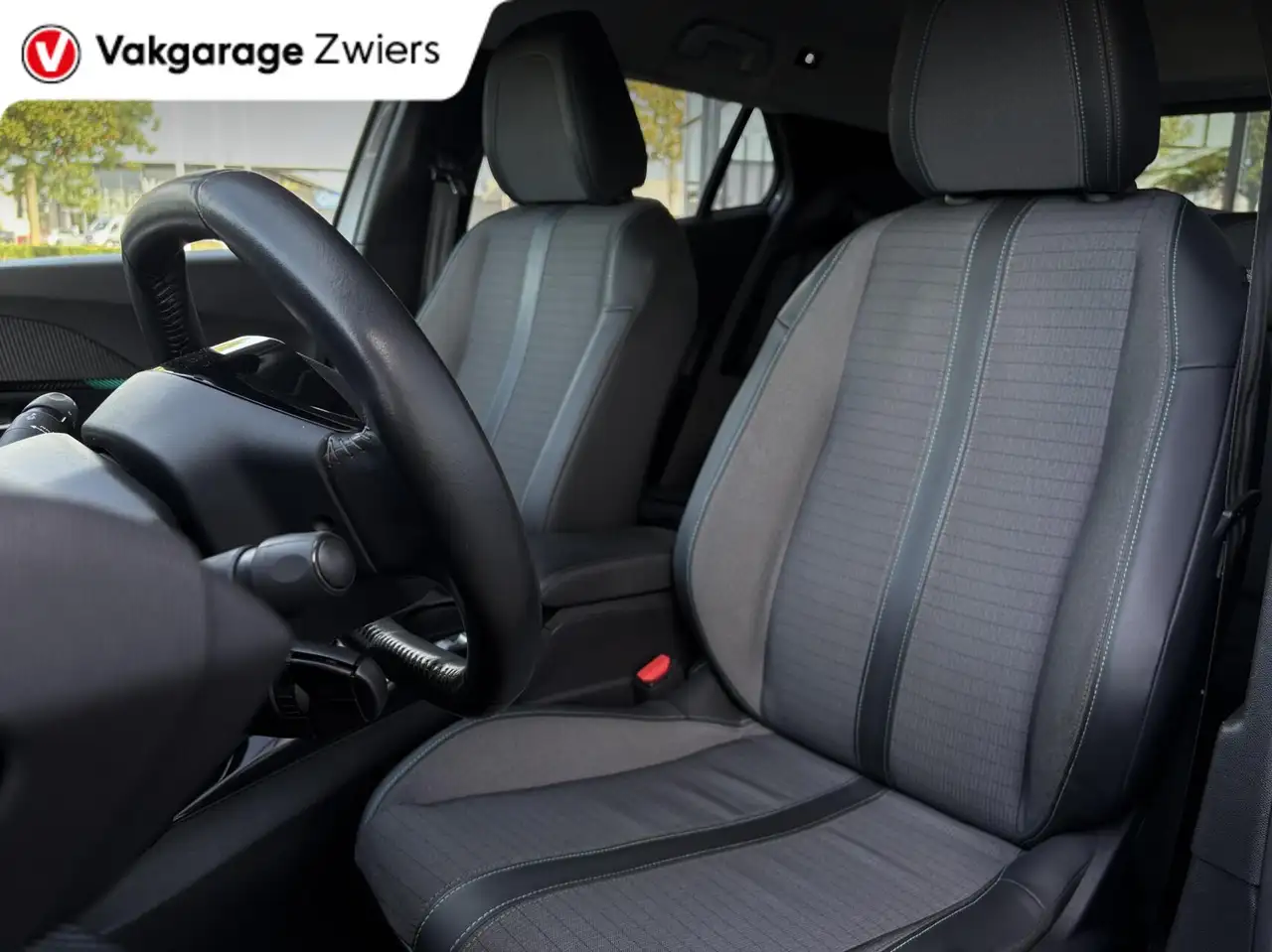 Peugeot E-2008 EV Blue Lease Allure 50 kWh SOH90.3% 3-Fase 3D I-c, миниатюра 20