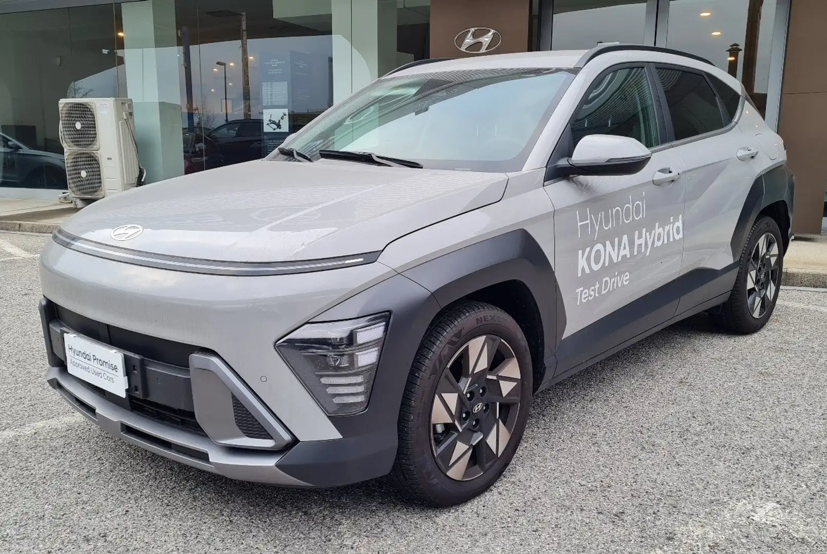 Hyundai KONA 1.0 t-gdi 120cv Mild Hybrid Xline +18" Grigio - 1