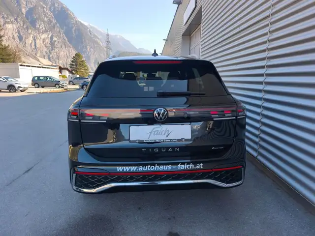 Volkswagen Tiguan R-Line TDI 4MOTION DSG Ansicht 17