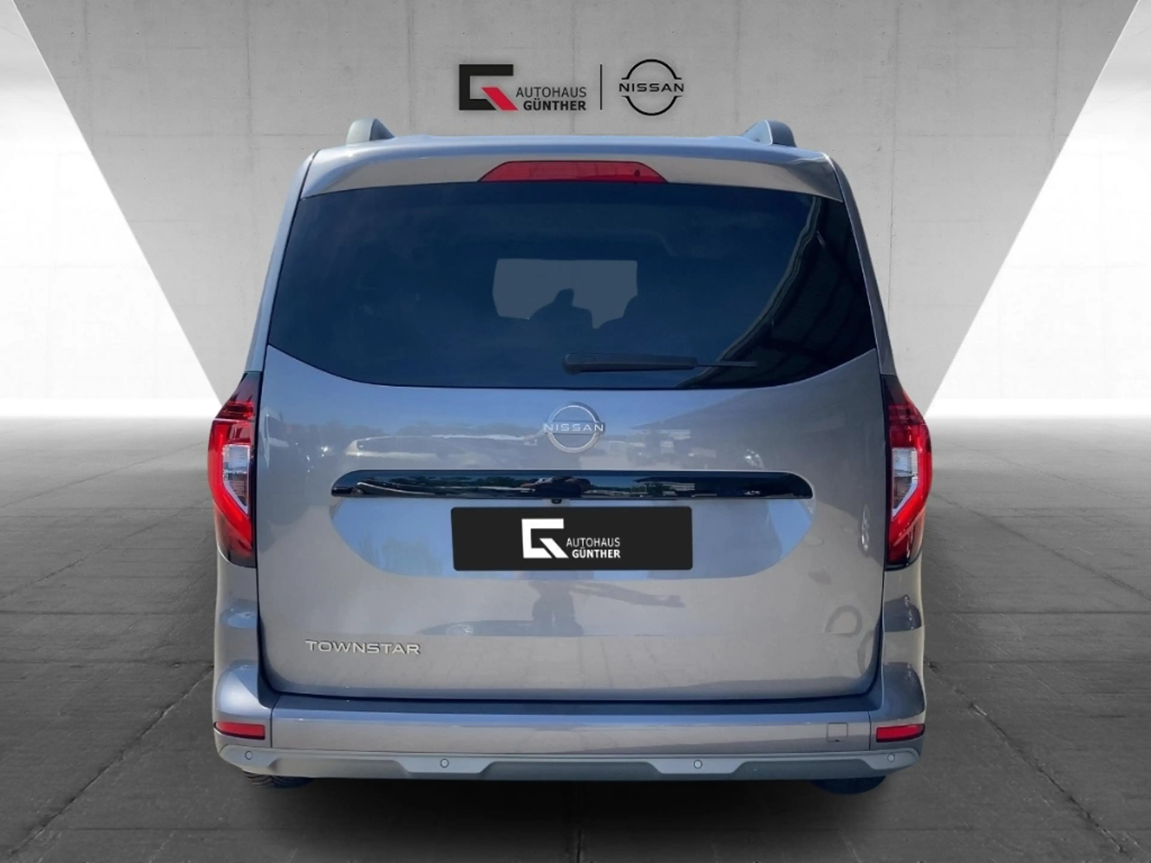 Nissan Townstar TEKNA Kombi L2 Automatik/LED/Navi/360°/Assist.Pro — photo 3