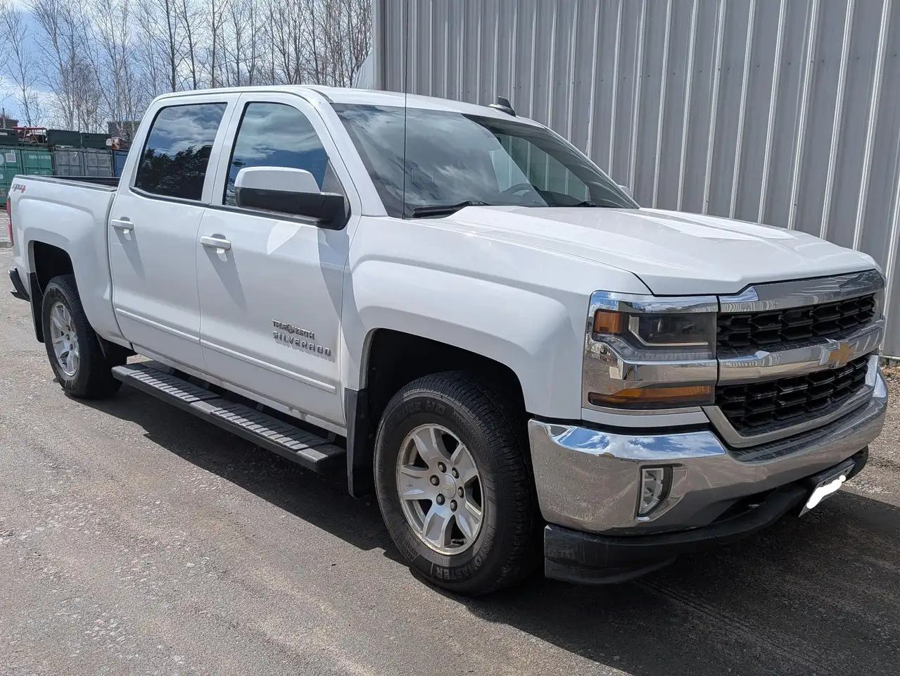 Chevrolet Silverado 1500 снимка Chevrolet Silverado 1500