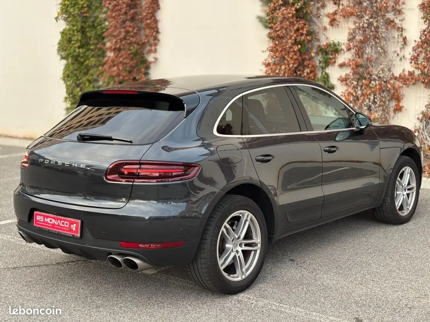 Porsche Macan 3.0 v6 s 340ch Schwarz - 2