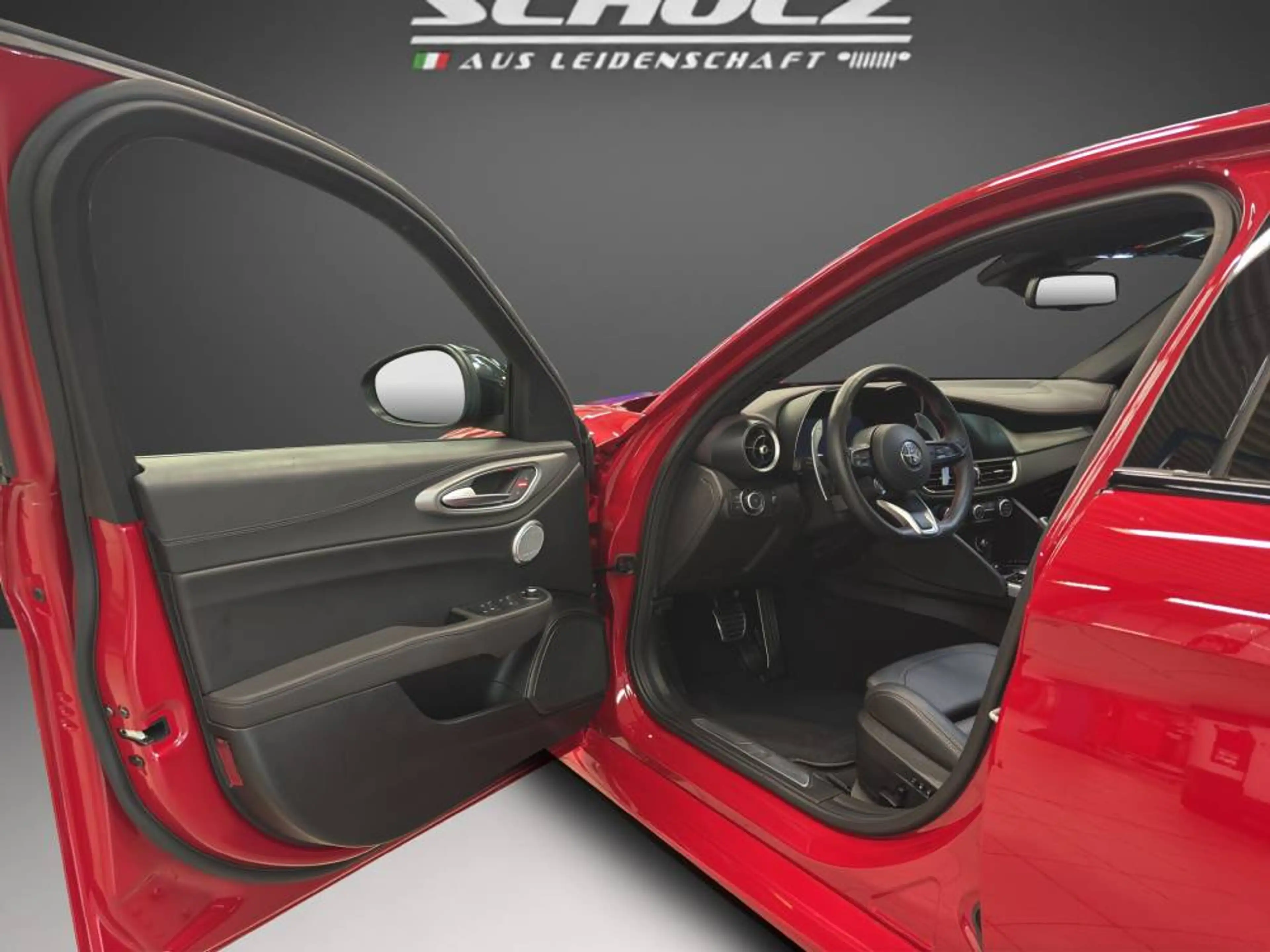 Alfa Romeo Giulia MY23 Competizione 2.0 Turbo 16V 206kW (280 — photo 7