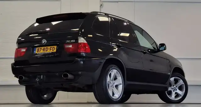 BMW X5 view 7