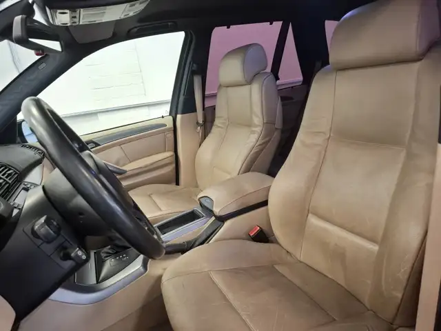BMW X5 view 9
