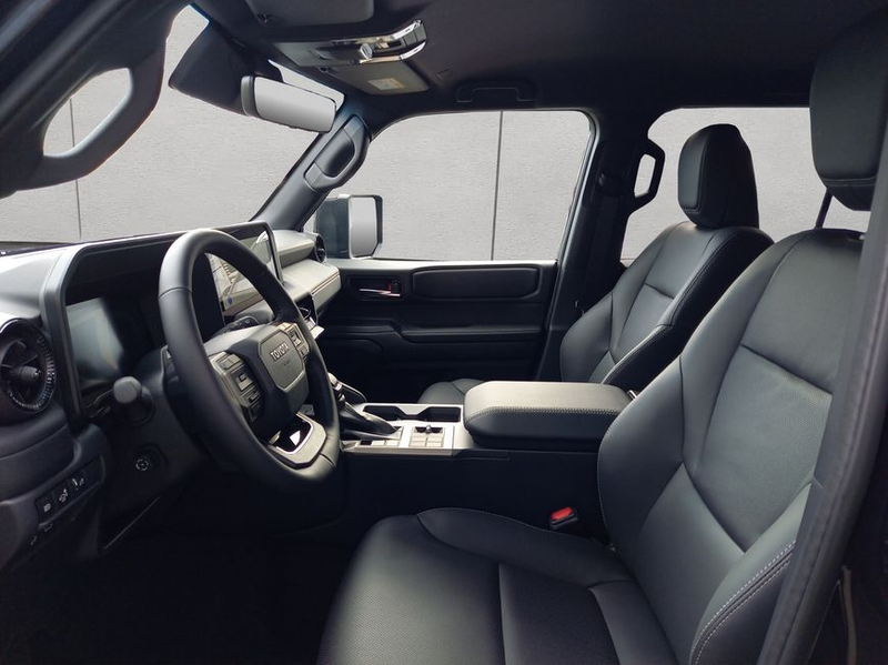 Toyota Land Cruiser 2.8 D Mild-Hybrid Executive AHK WKR — photo 10