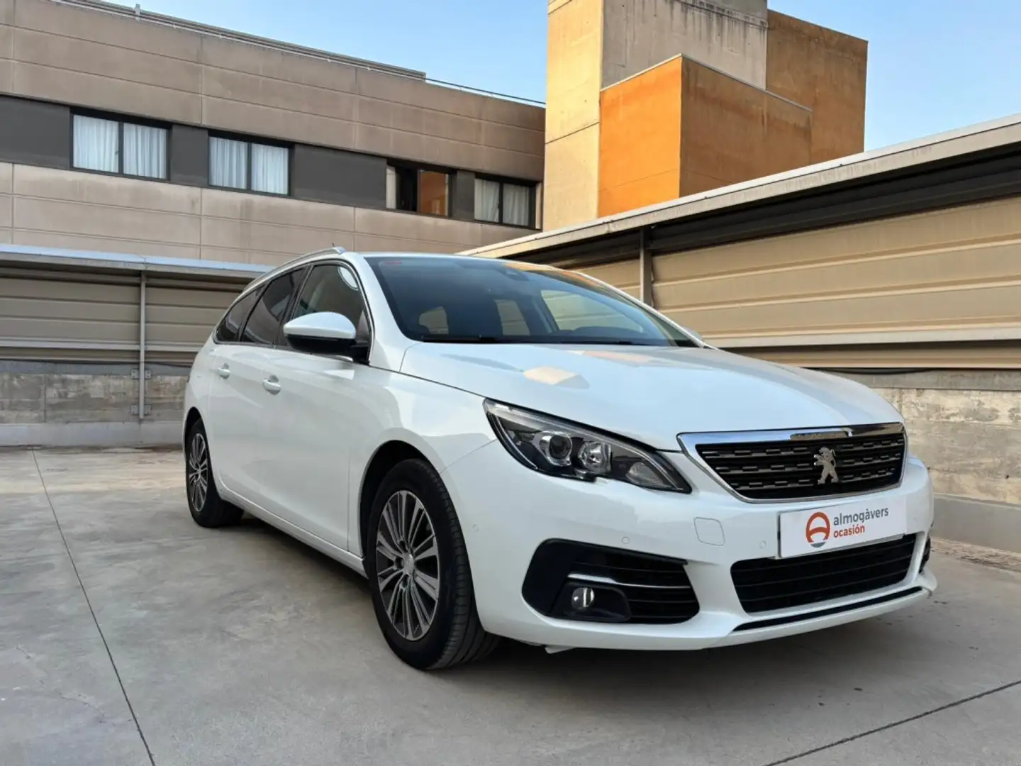 Peugeot 308 N SW ALLURE 1.5 BLUEHDI 130C V5P Blanco - 1