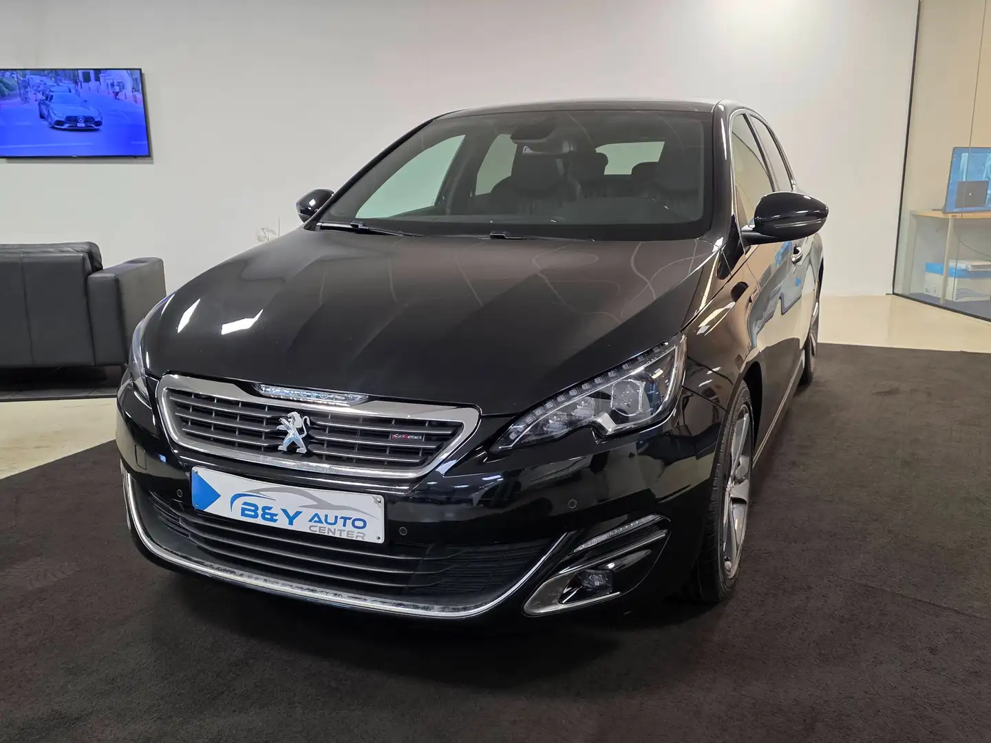 Peugeot 308 308 HDi 120 GT-Line EAT6 Automaat - Leder - Pano Zwart - 2