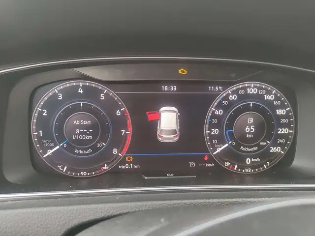 Volkswagen Golf view 14
