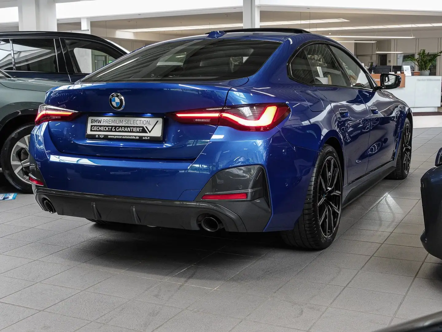 BMW 430 d xDrive M Sport Finanzrate ab 2,99% Komf AHK FA L Blau - 2
