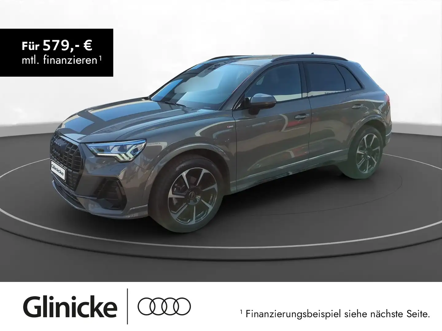 Audi Q3 35 1.5 TFSI S line Grau - 1